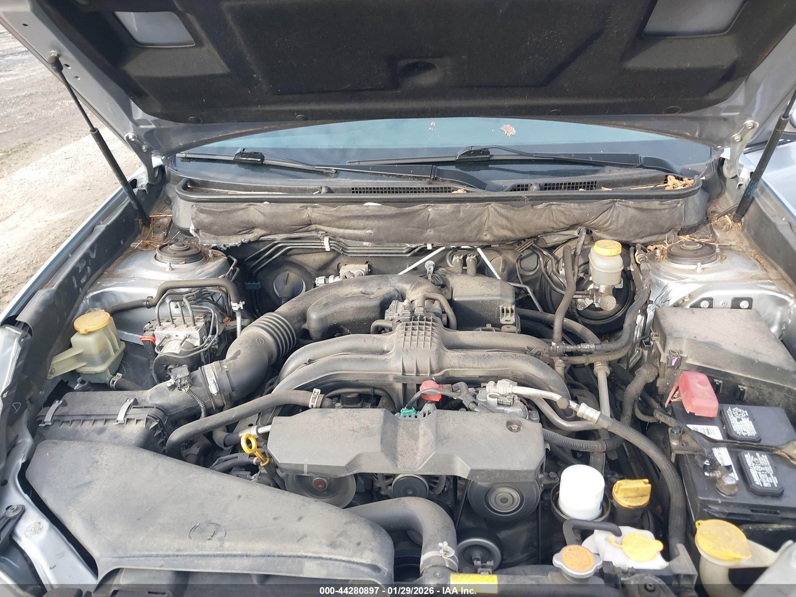 SUBARU OUTBACK image 10