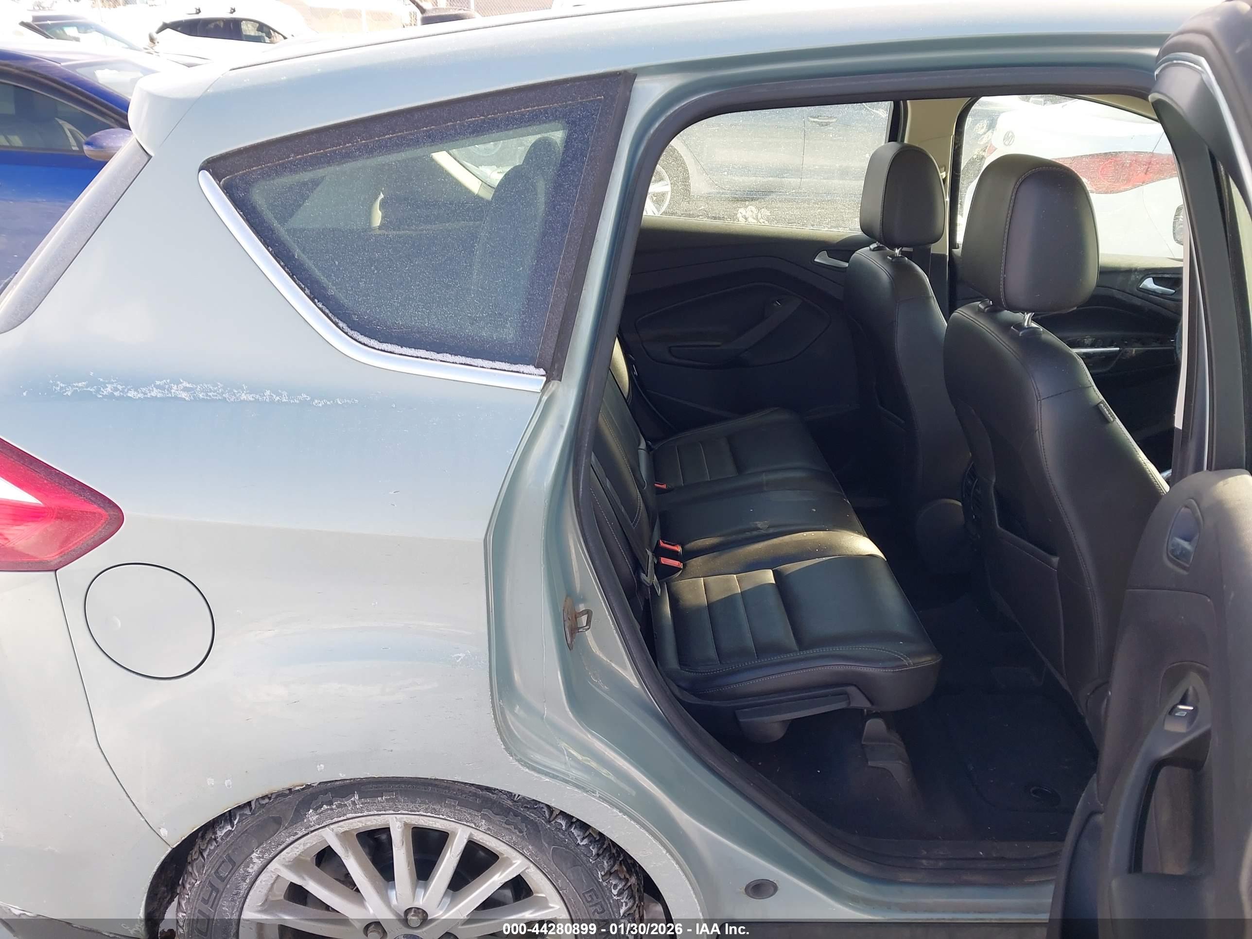 FORD C-MAX image 8