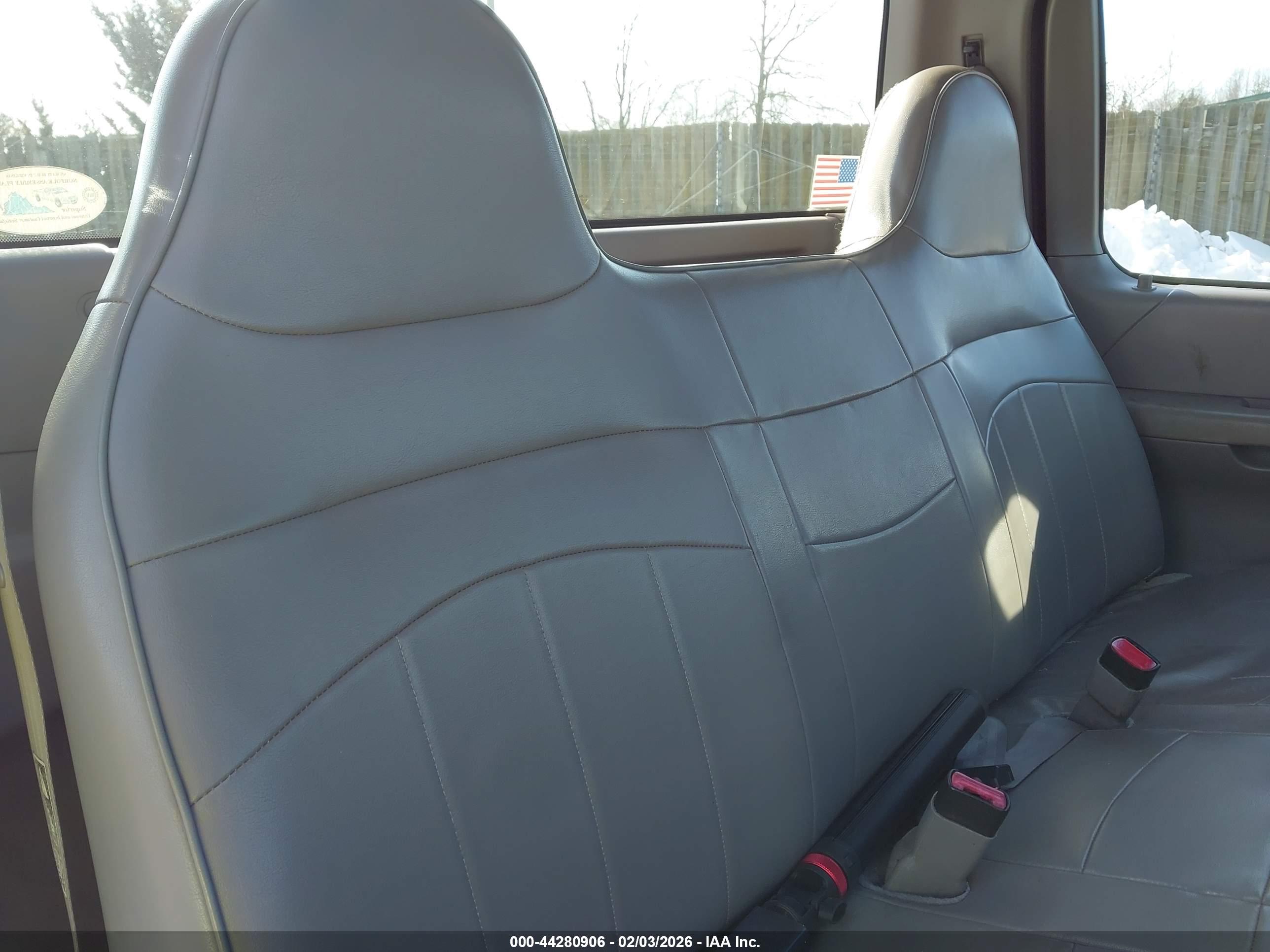 FORD F-150 image 8
