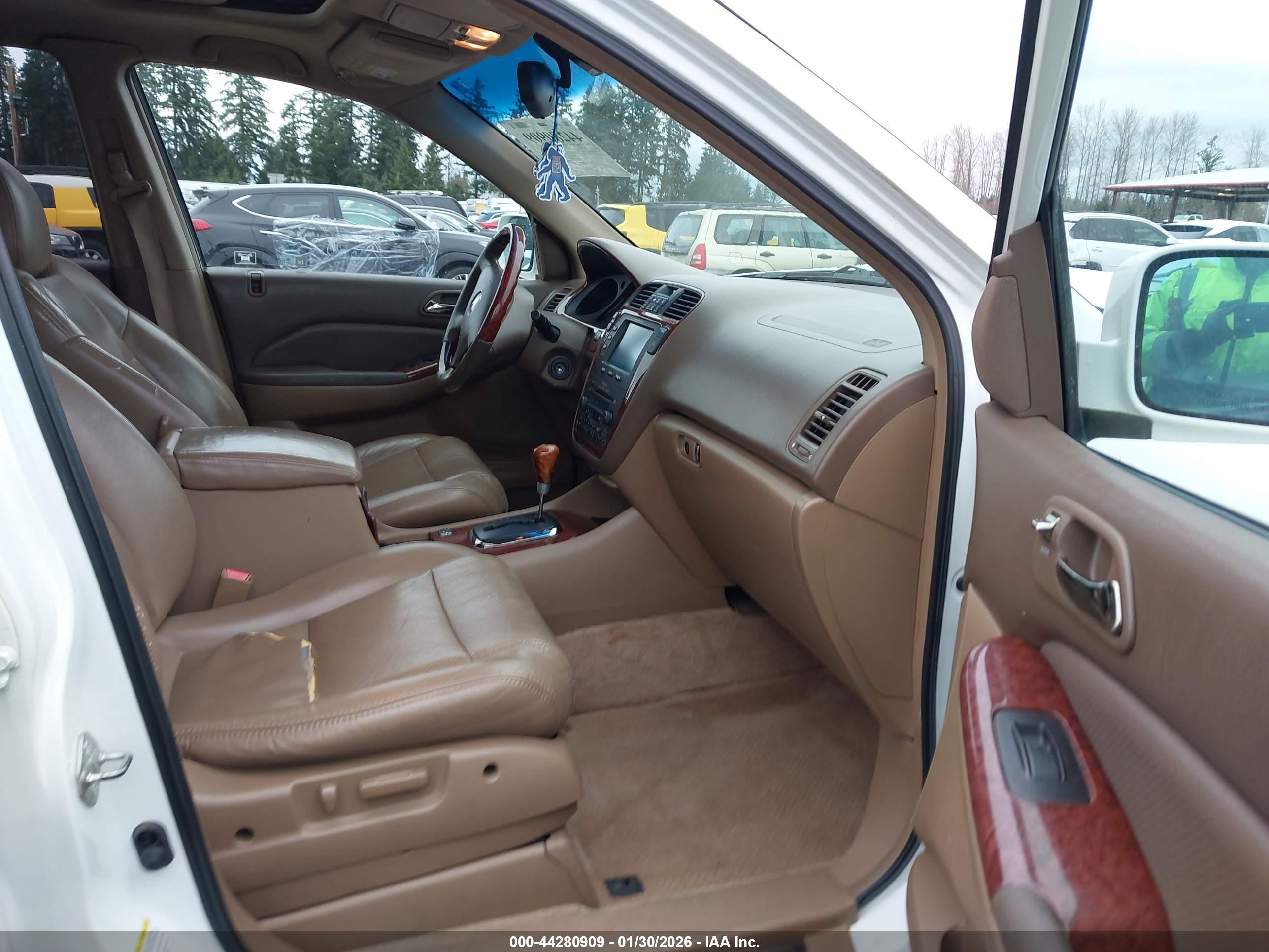 ACURA MDX image 5