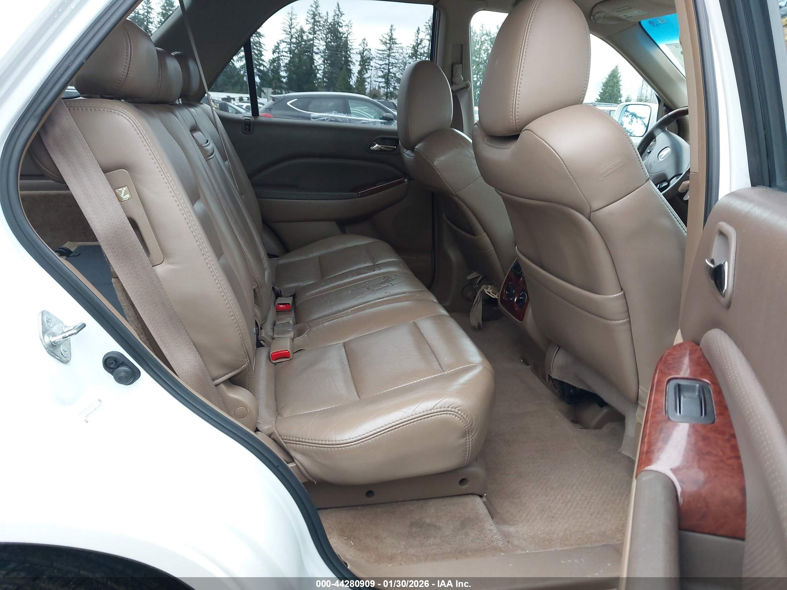 ACURA MDX image 8