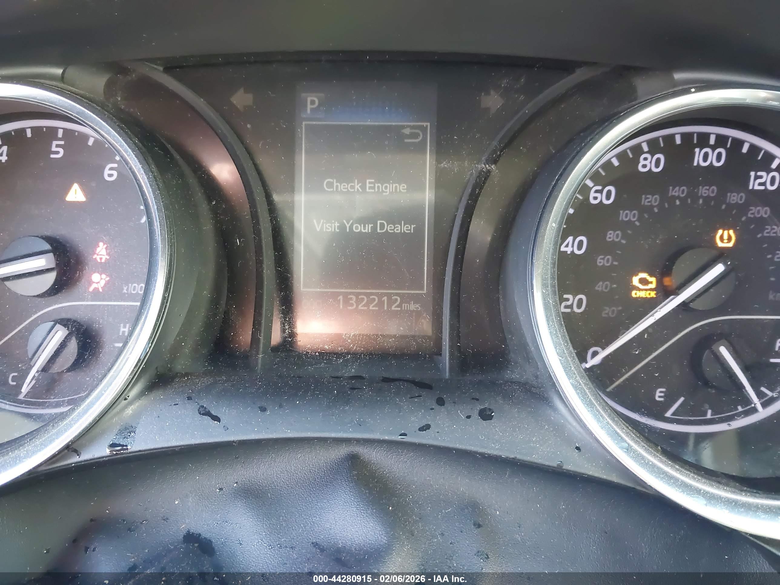 TOYOTA CAMRY image 7