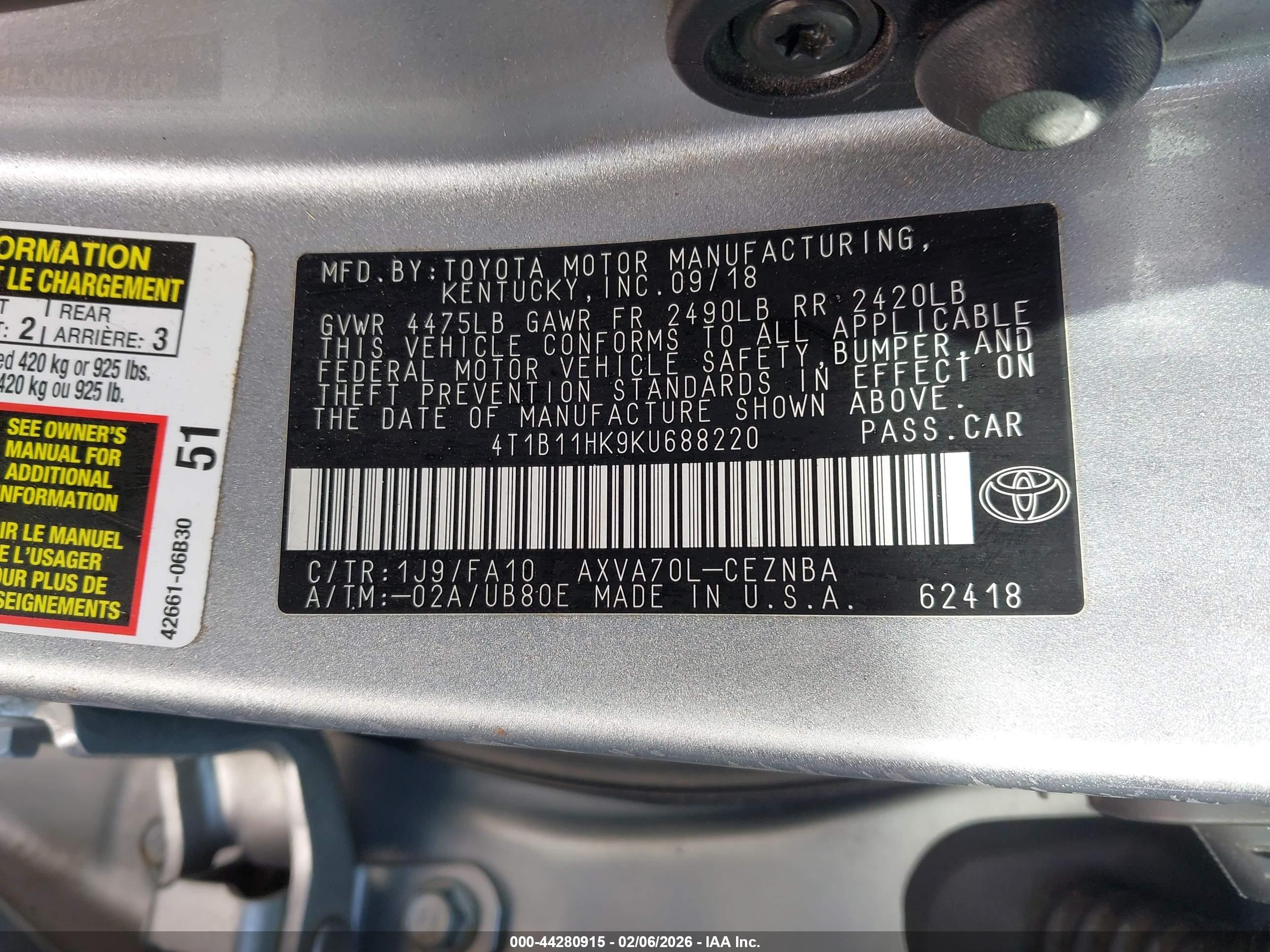 TOYOTA CAMRY image 9
