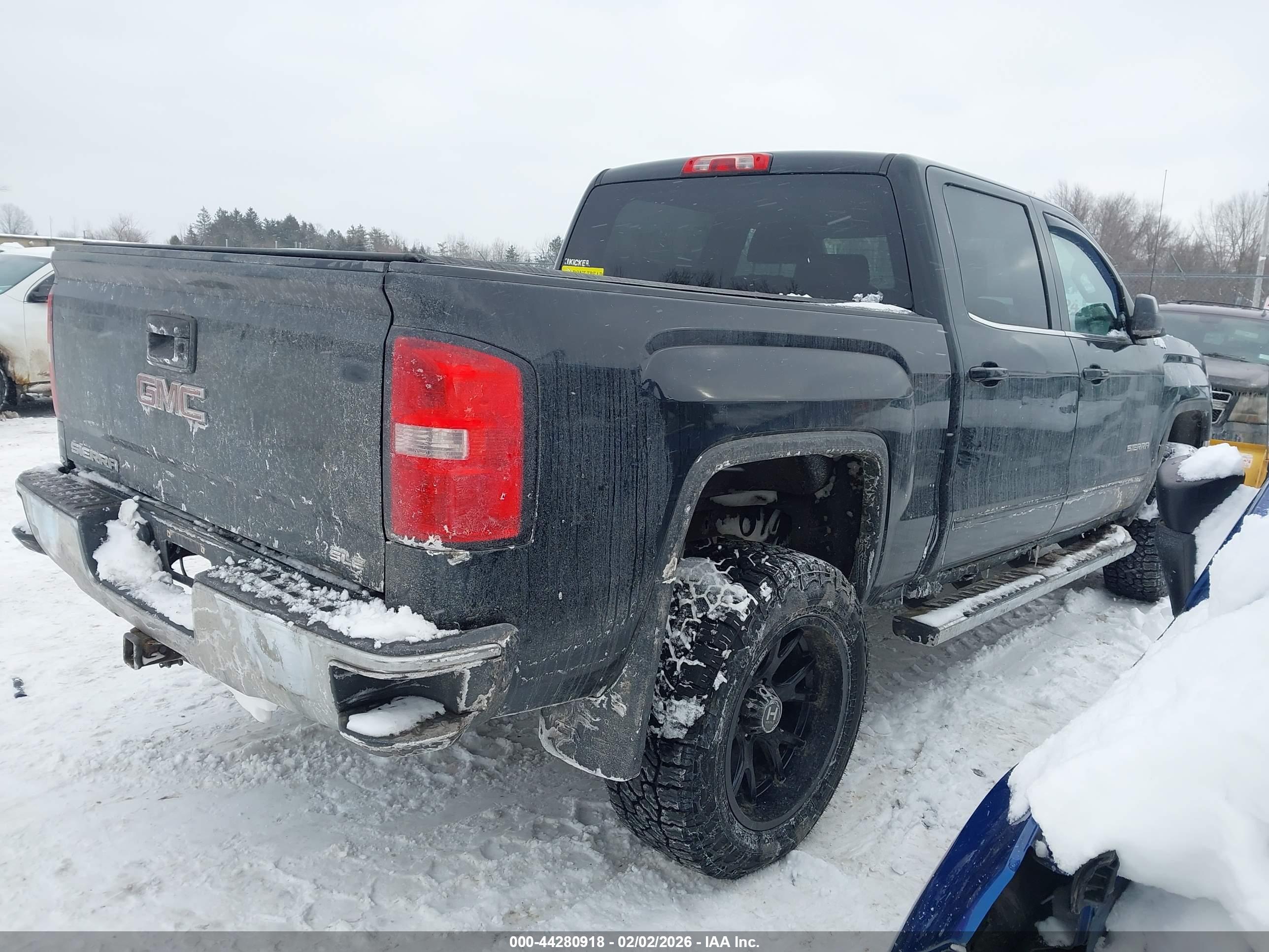 GMC SIERRA image 4