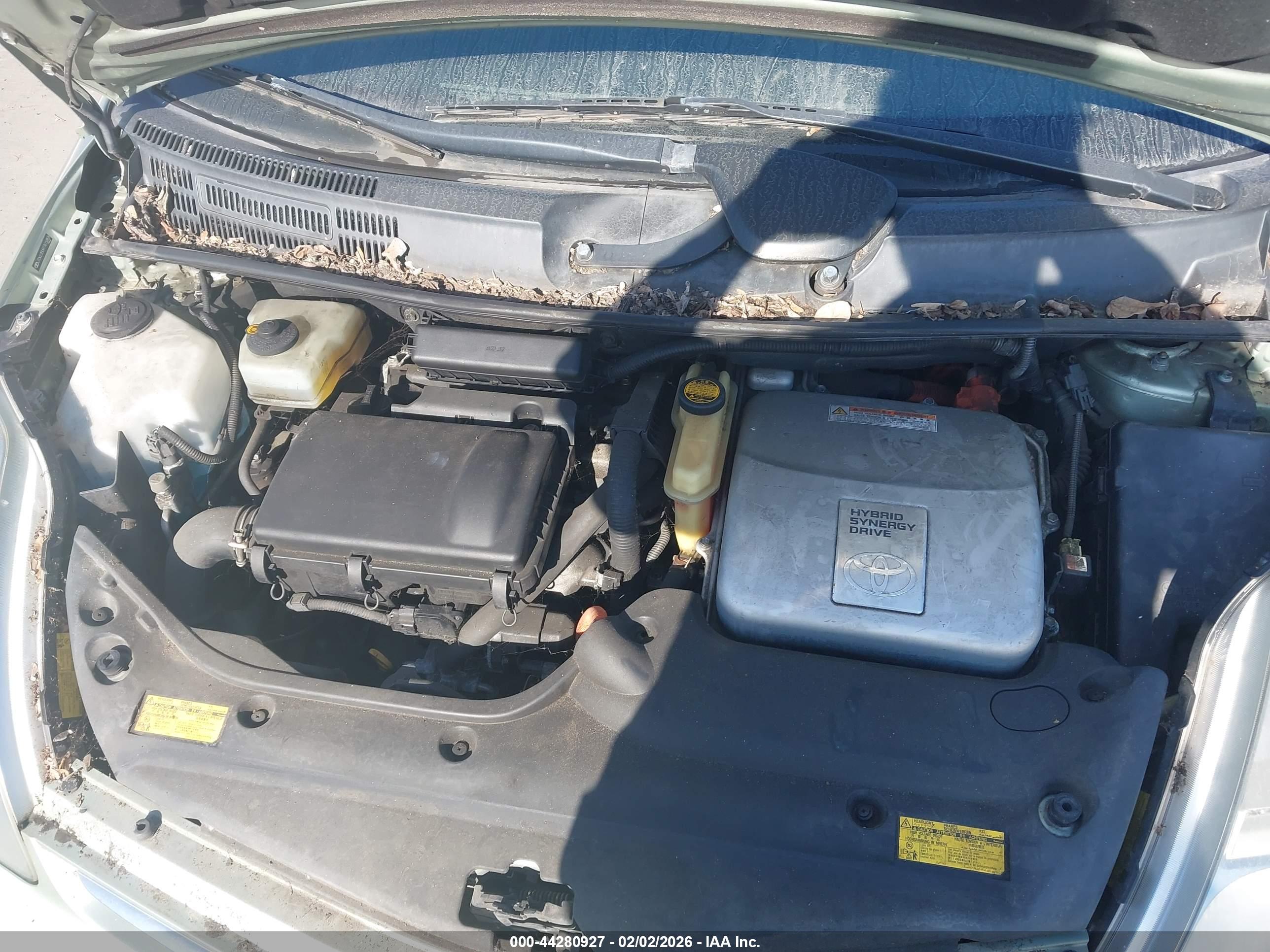 TOYOTA PRIUS image 10