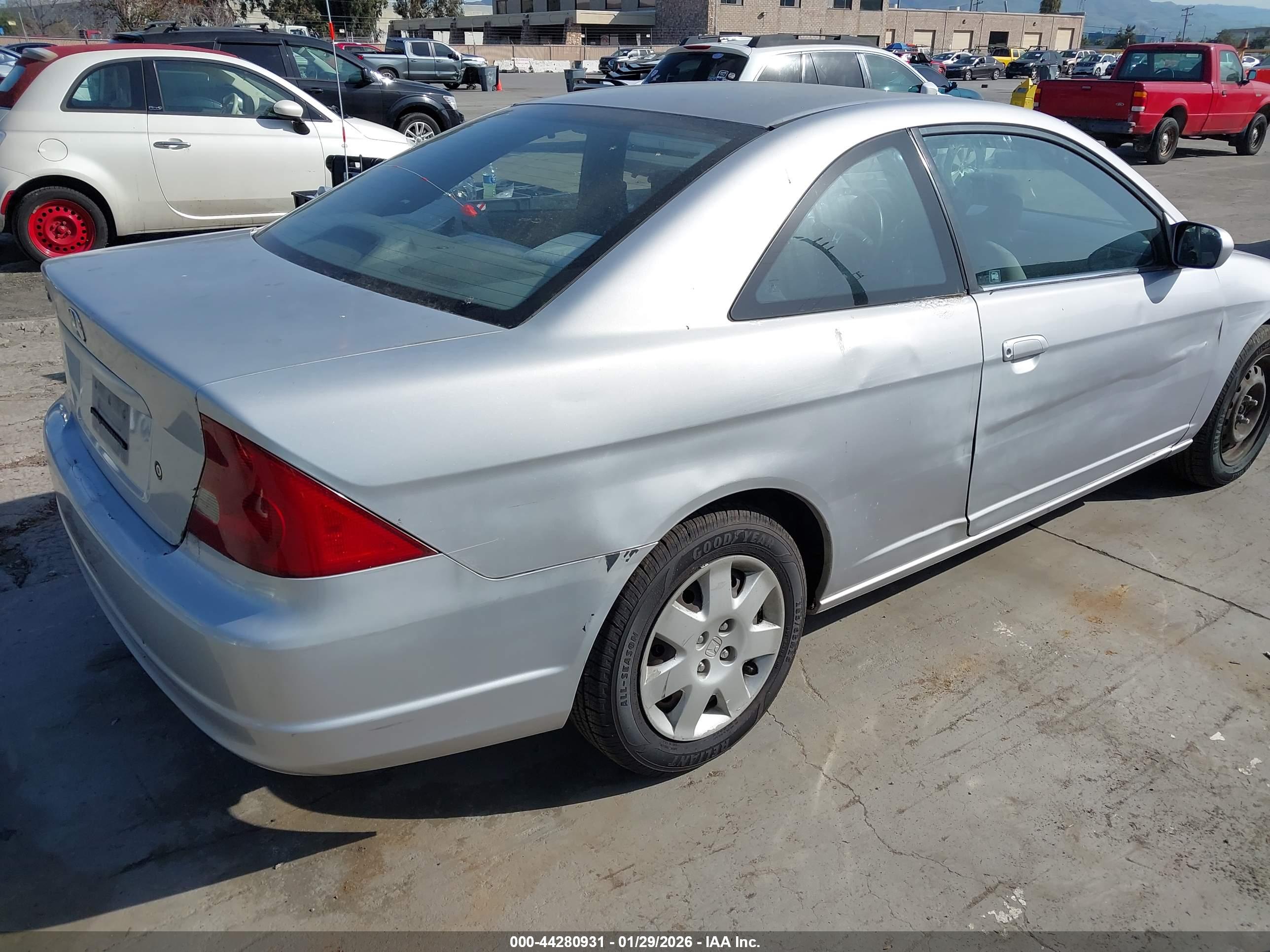 HONDA CIVIC image 4