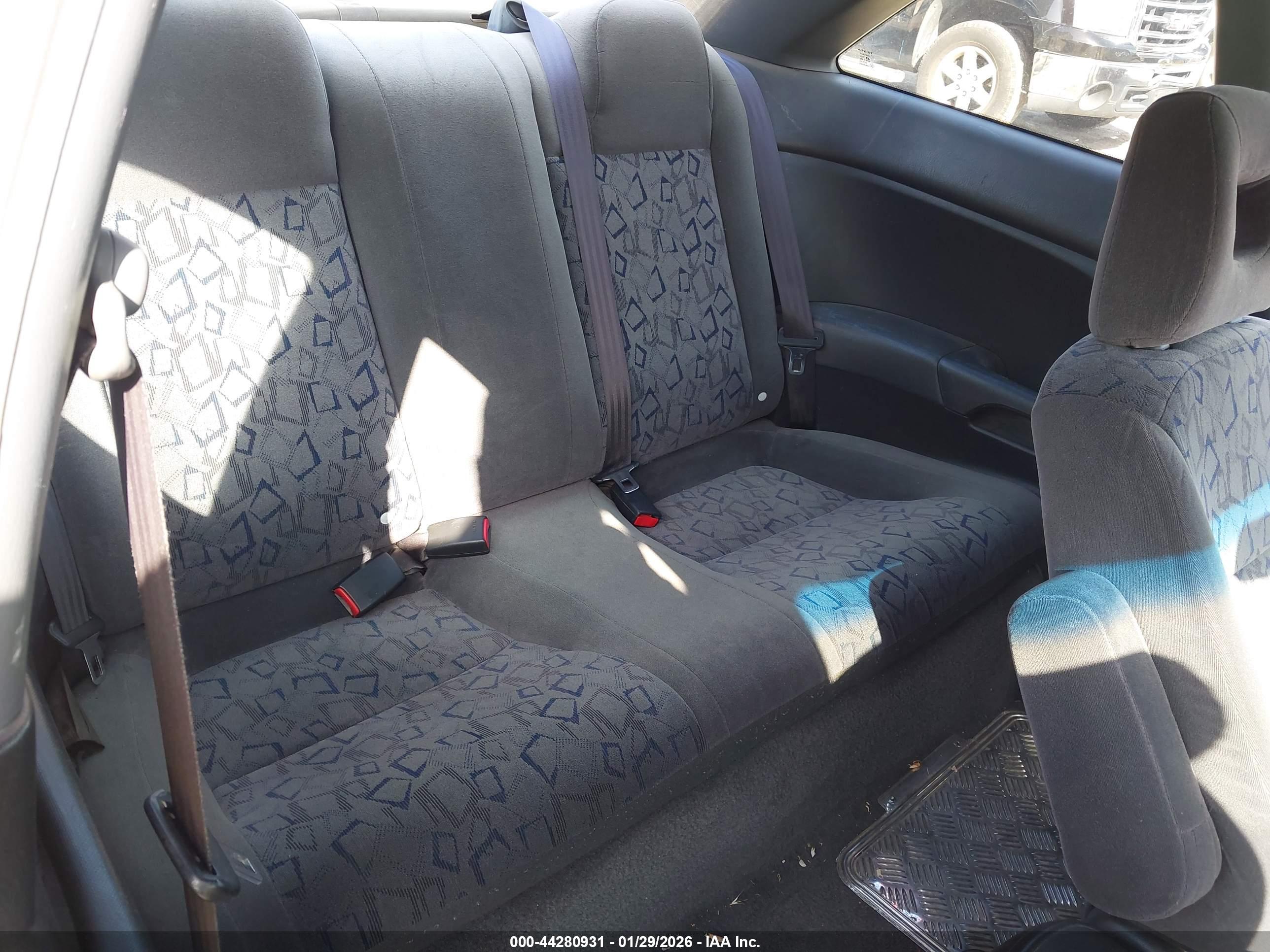 HONDA CIVIC image 8