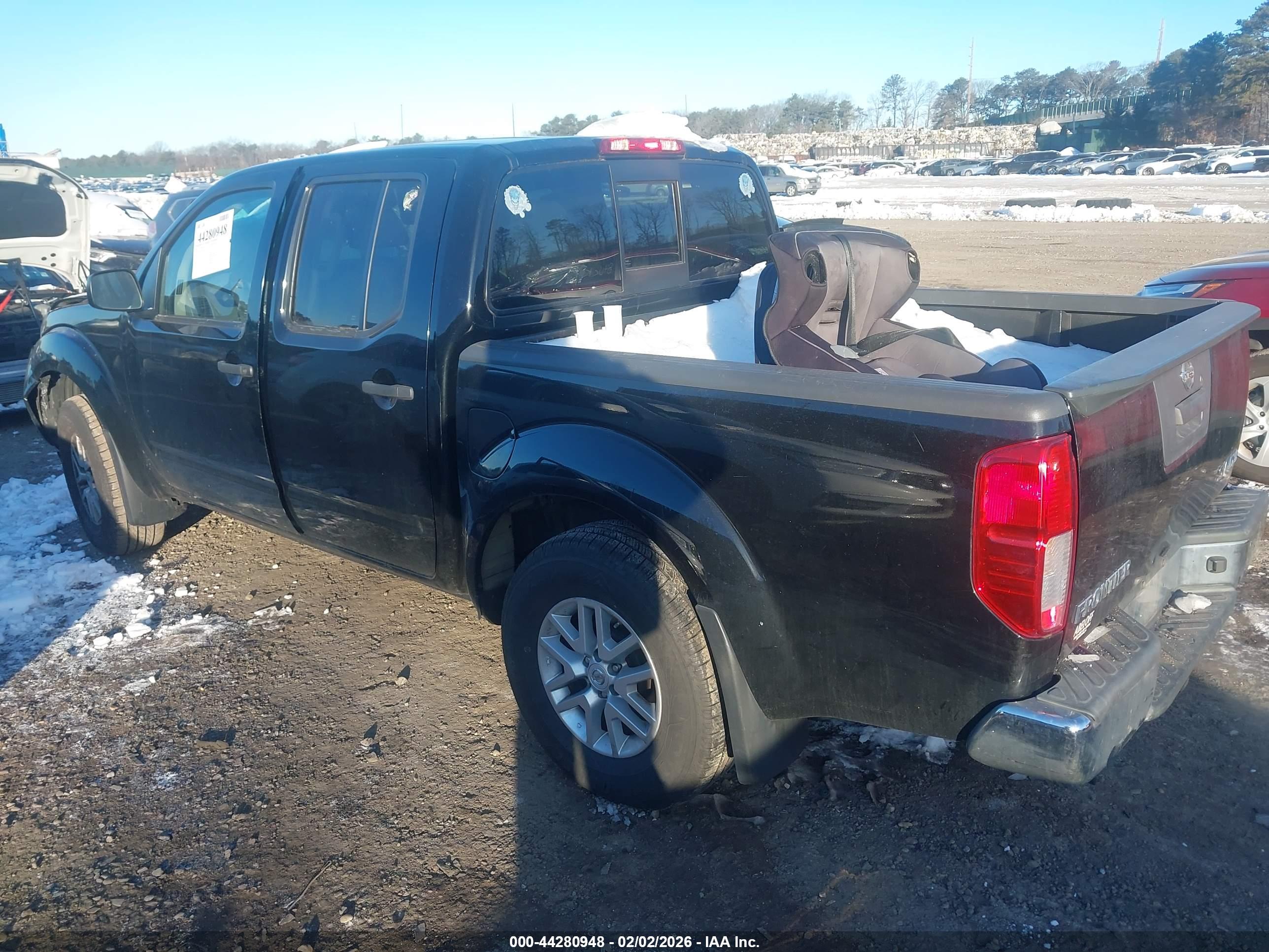 NISSAN FRONTIER image 3
