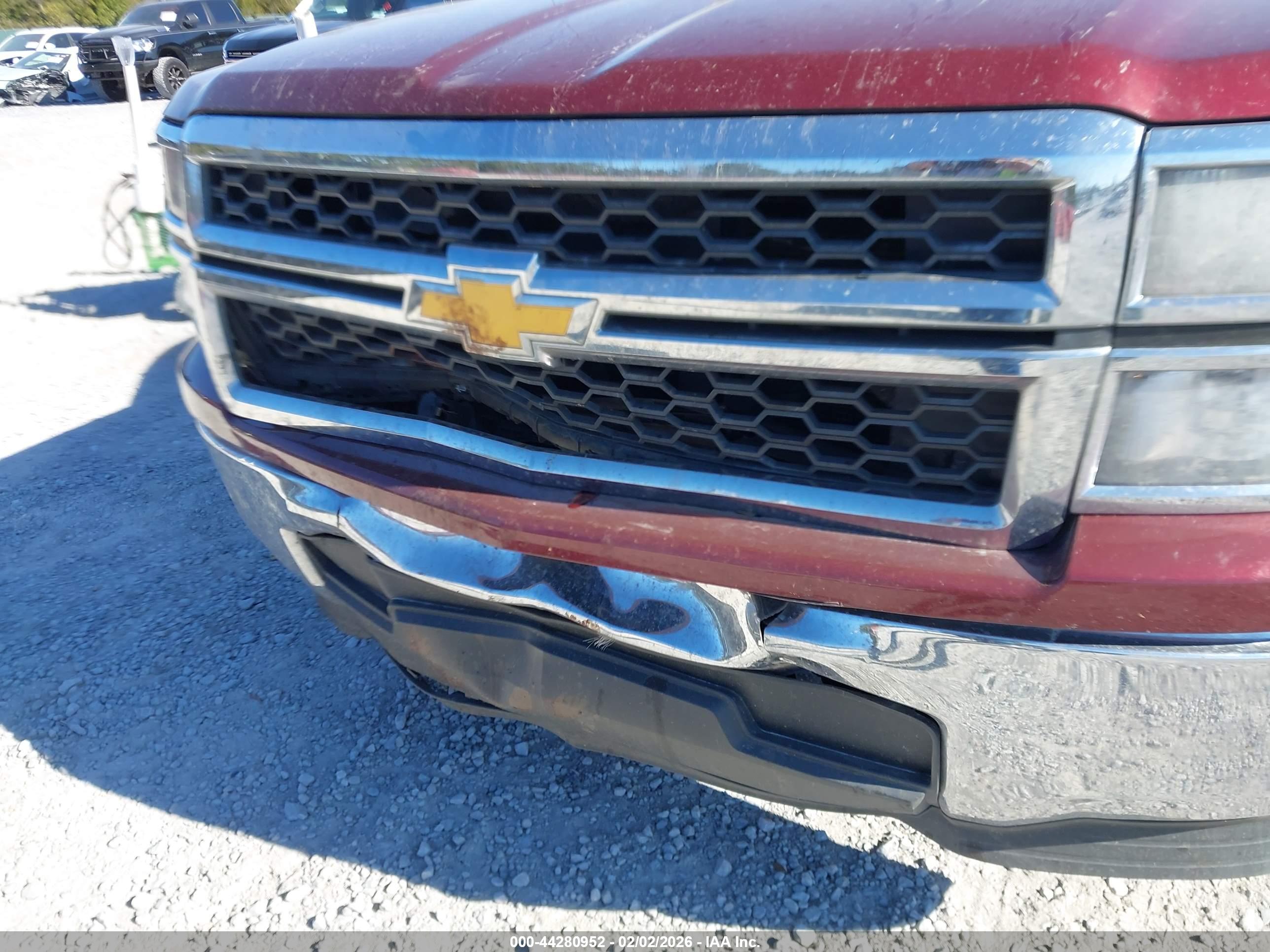 CHEVROLET SILVERADO image 6