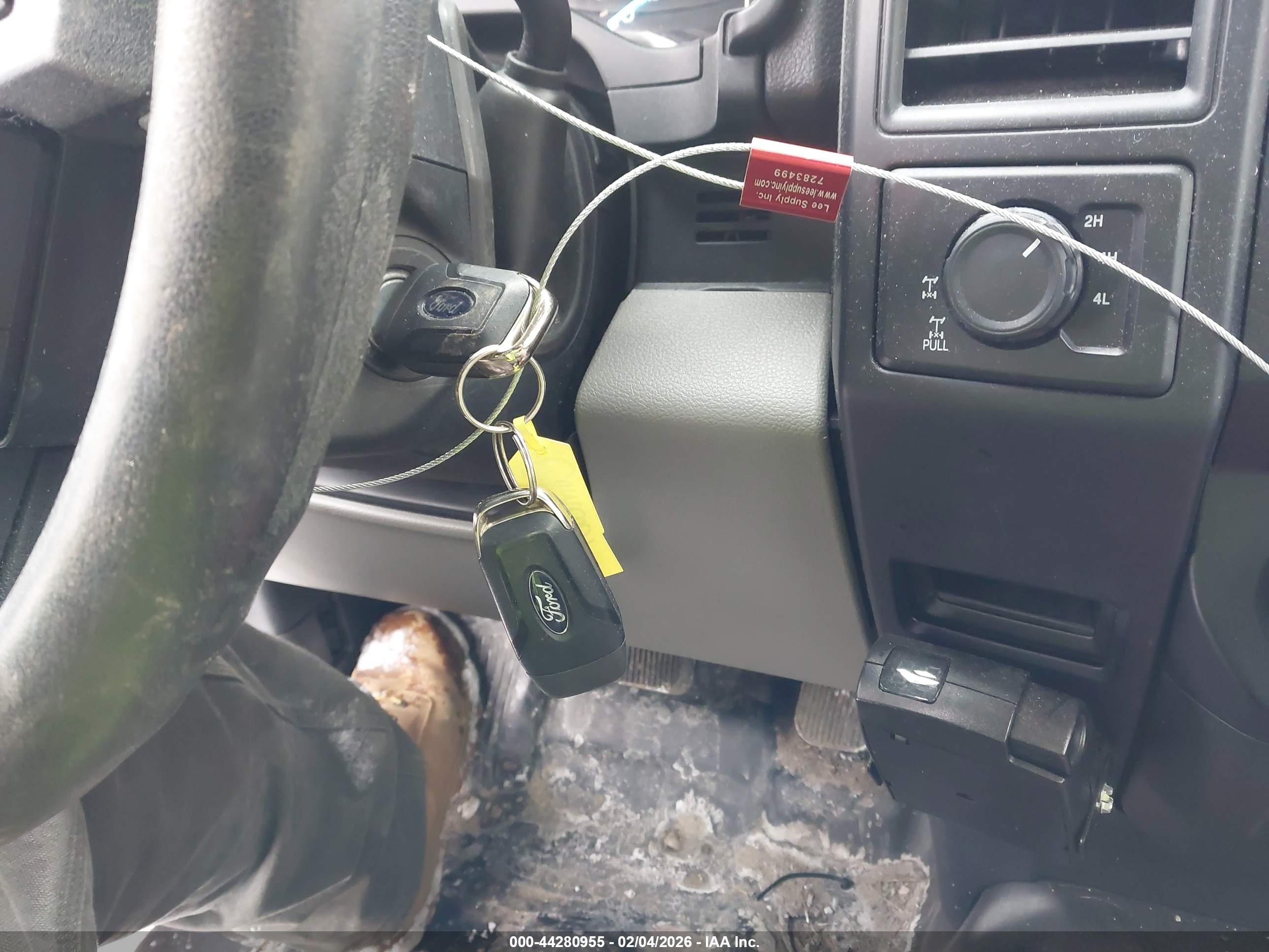 FORD F-150 image 11
