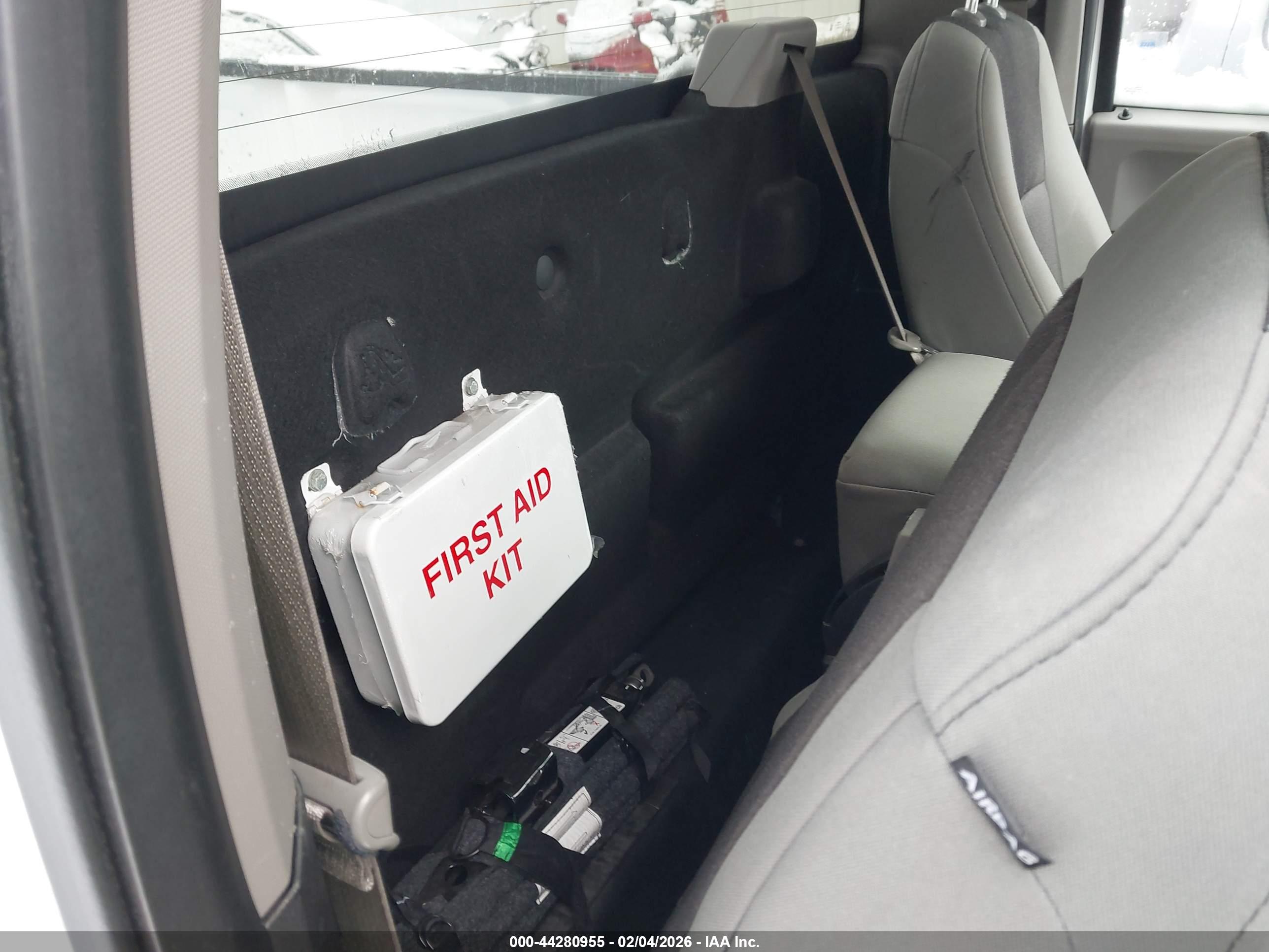 FORD F-150 image 8