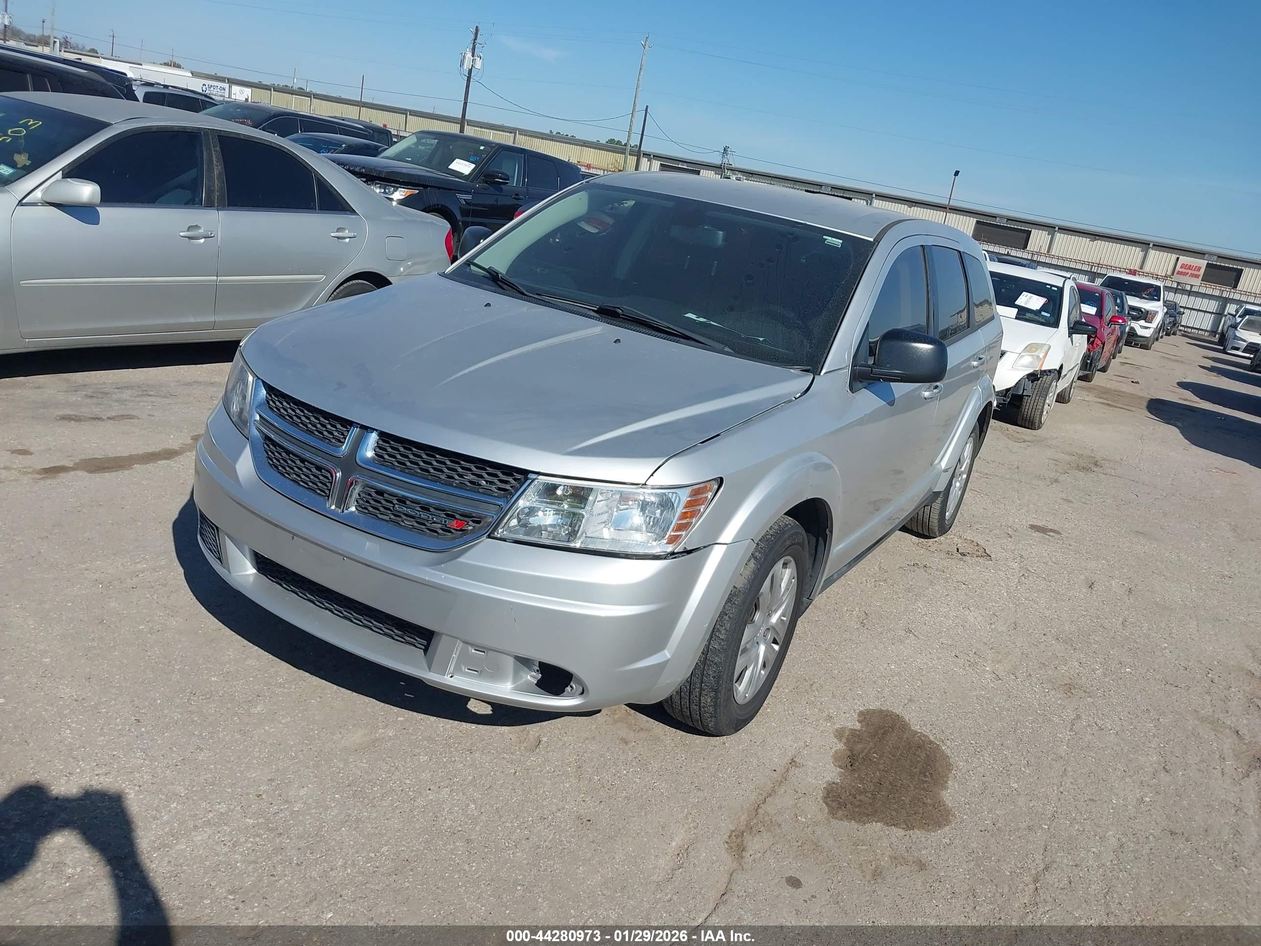 DODGE JOURNEY image 2