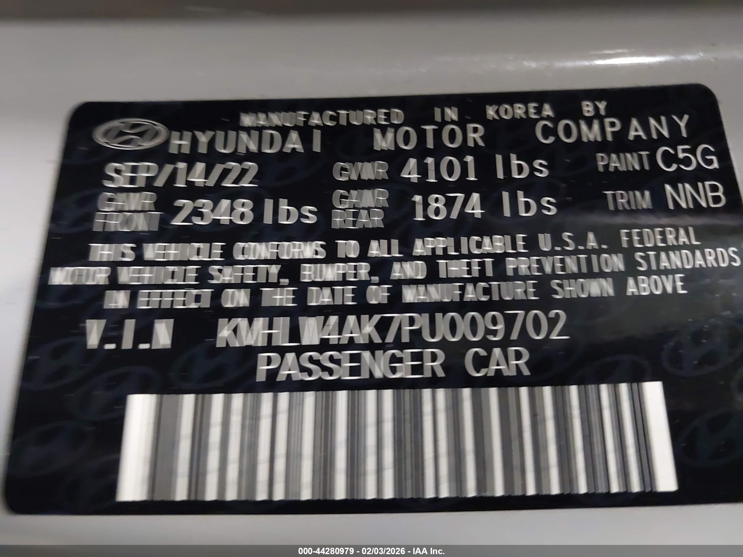 HYUNDAI ELANTRA image 9