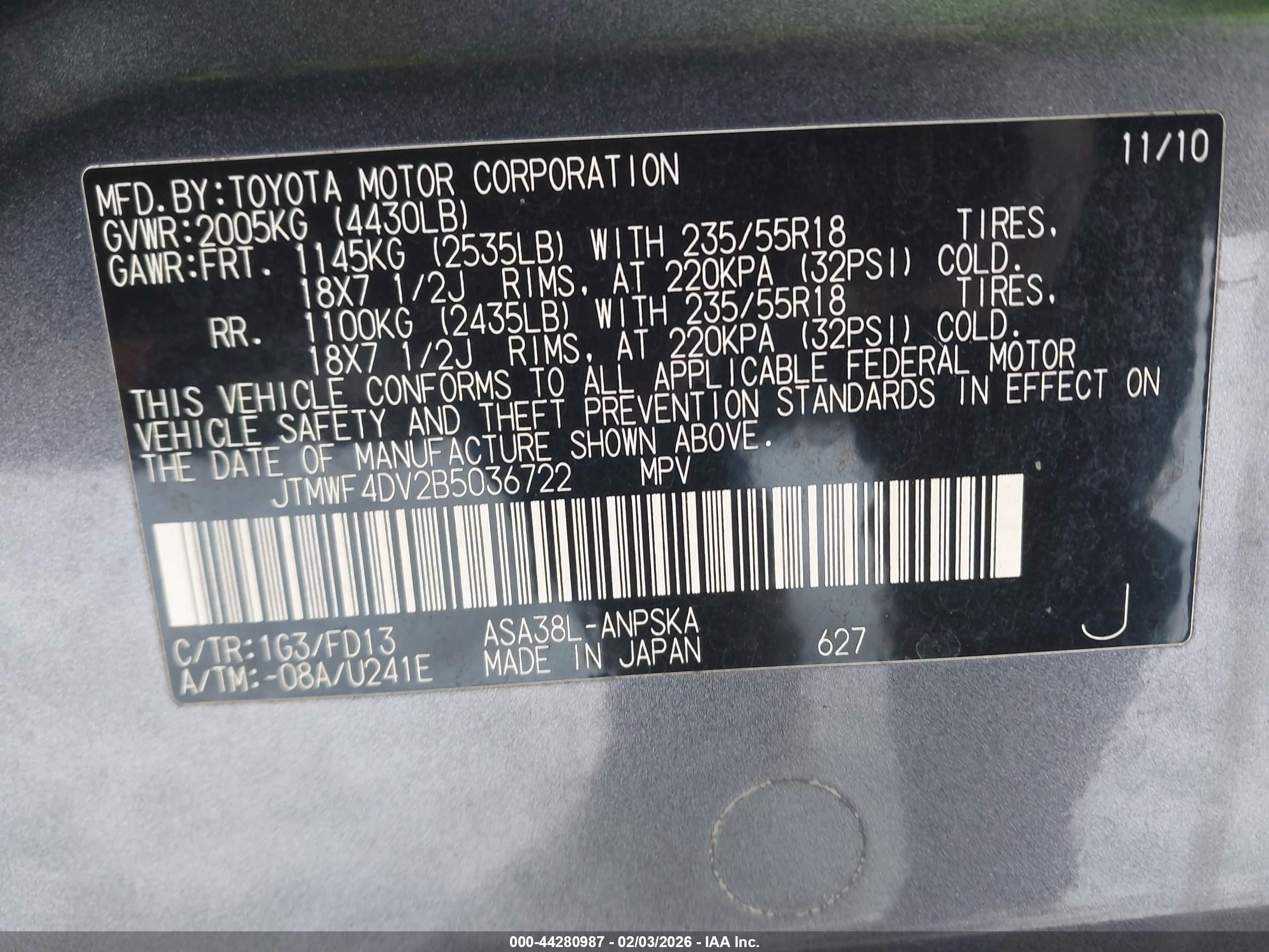 TOYOTA RAV4 image 9