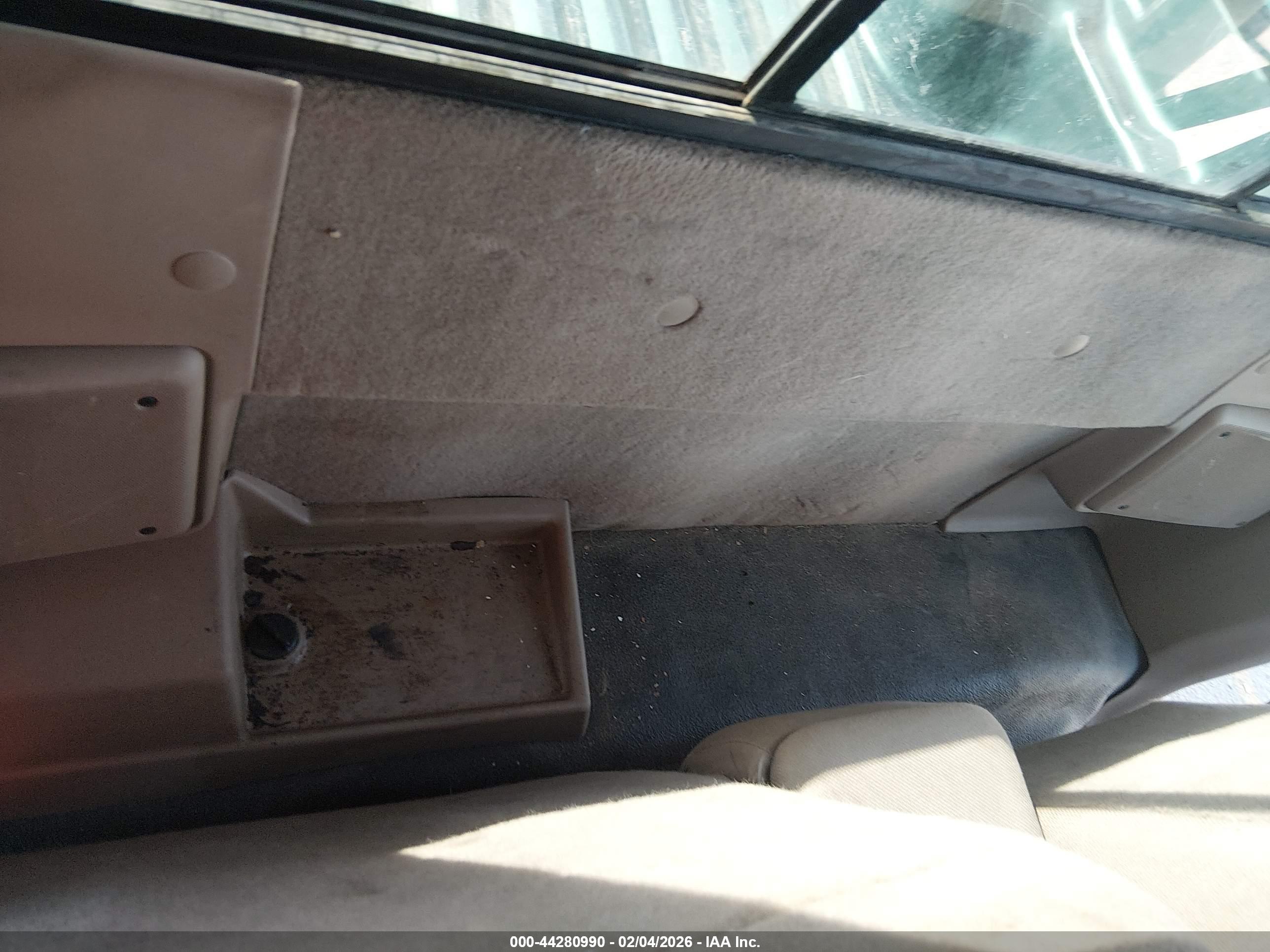 FORD RANGER image 8