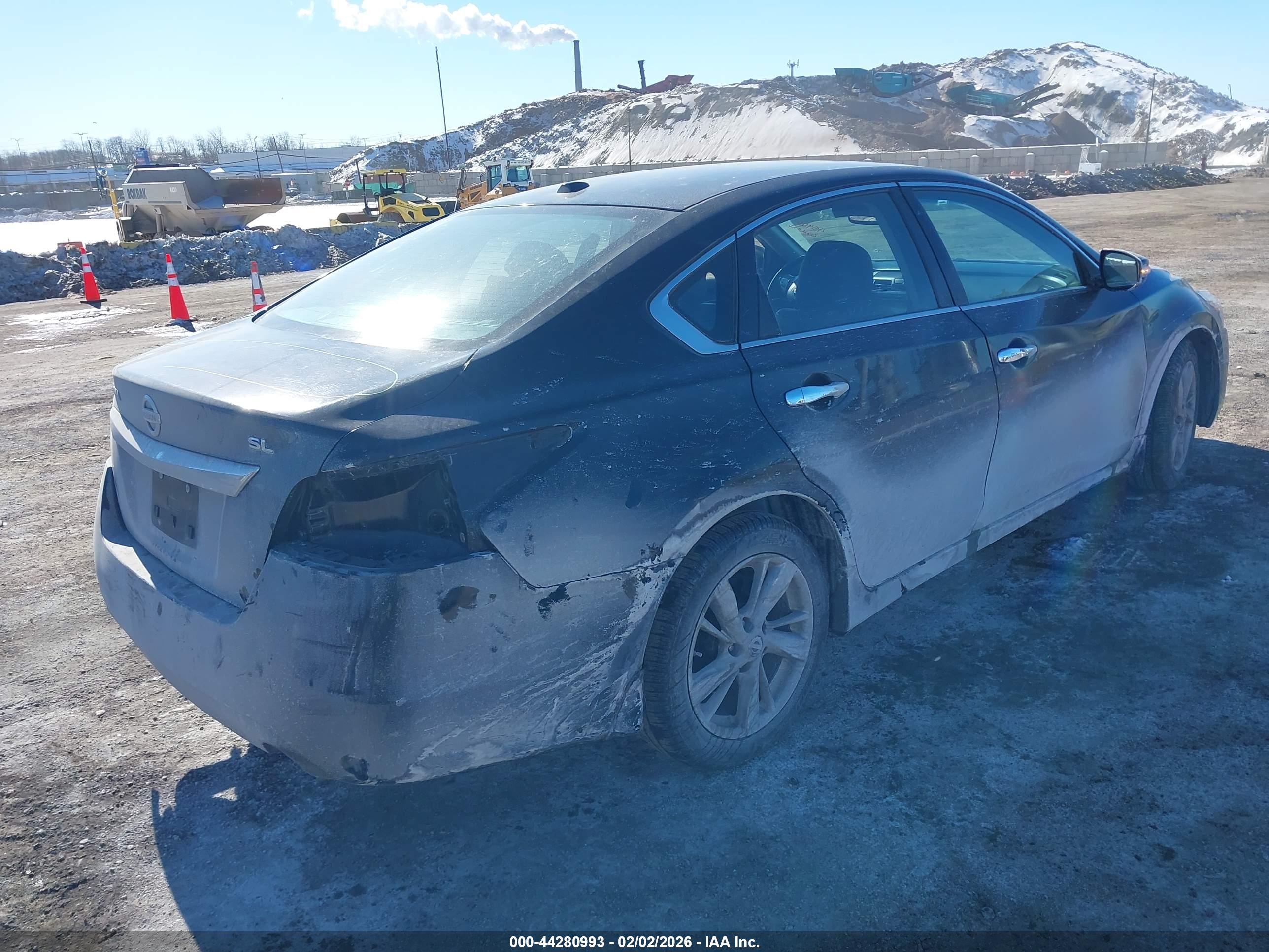 NISSAN ALTIMA image 4