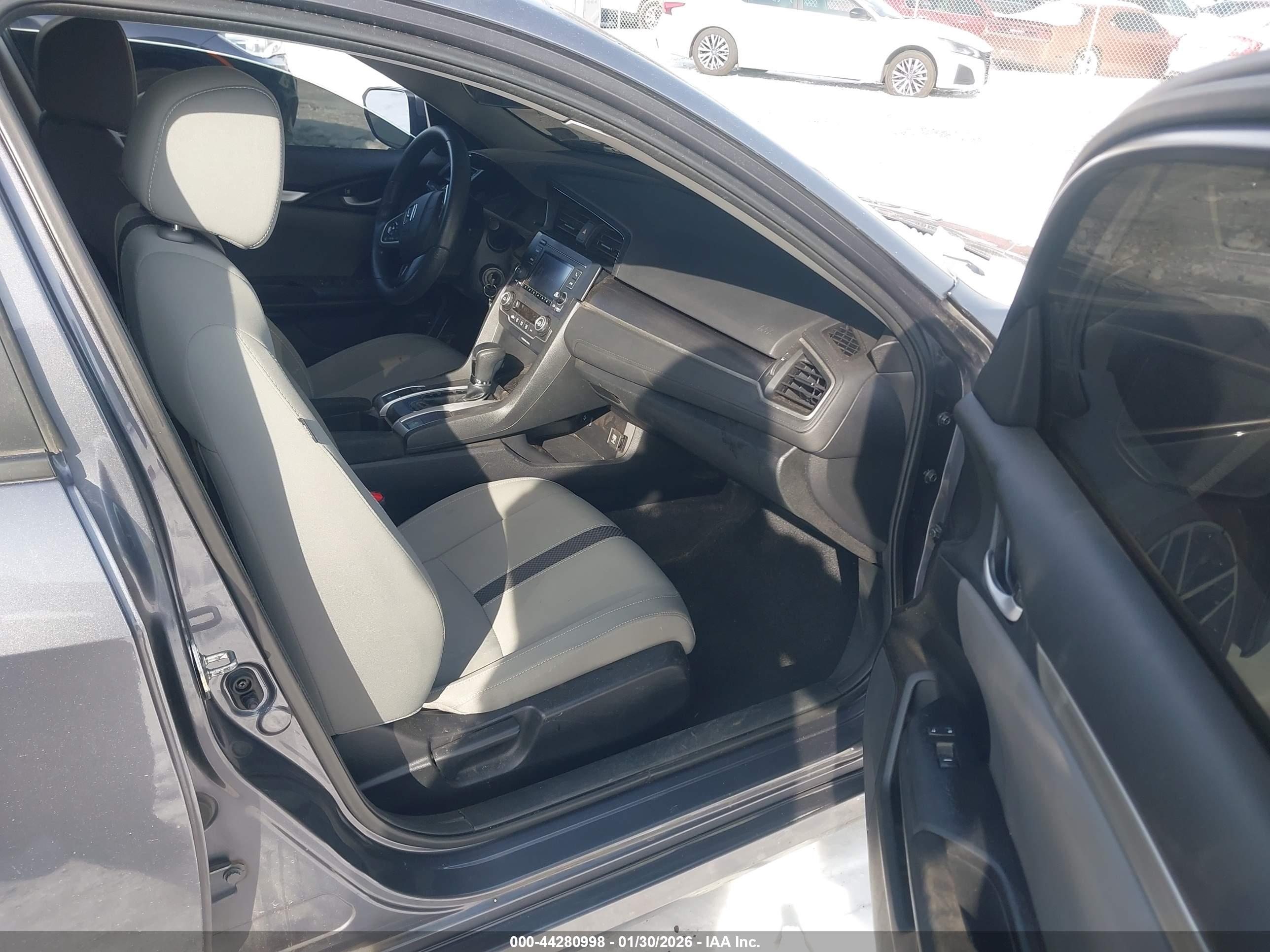 HONDA CIVIC image 5