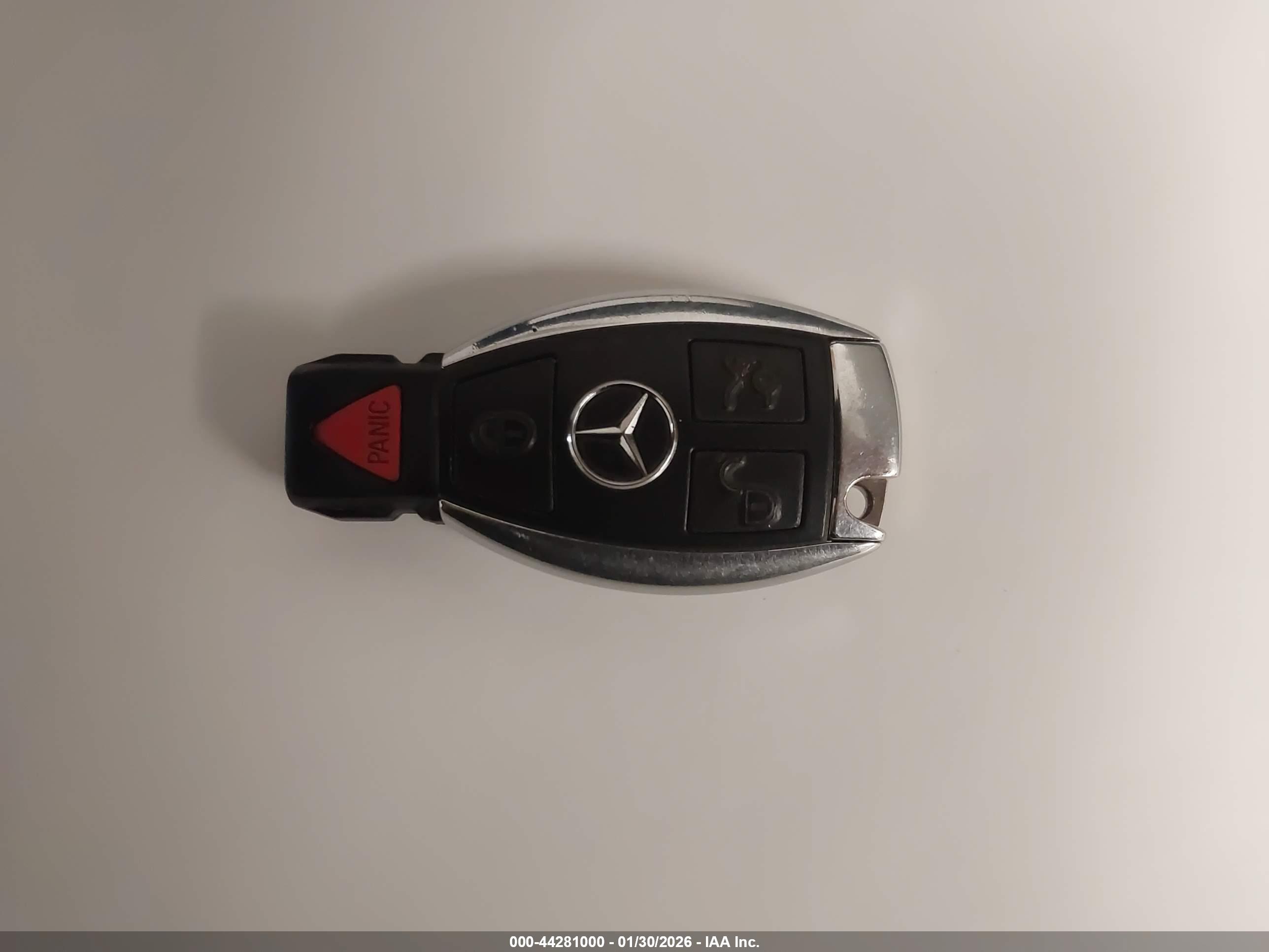 MERCEDES-BENZ C image 11