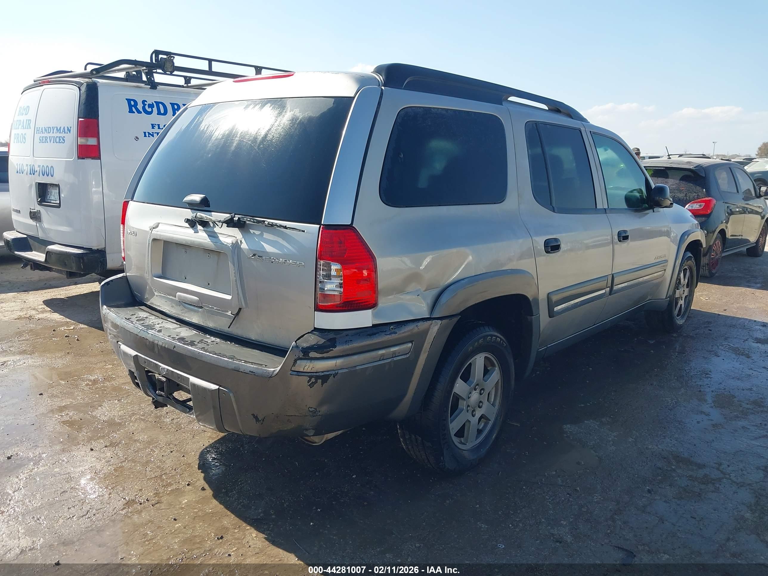 ISUZU ASCENDER image 4