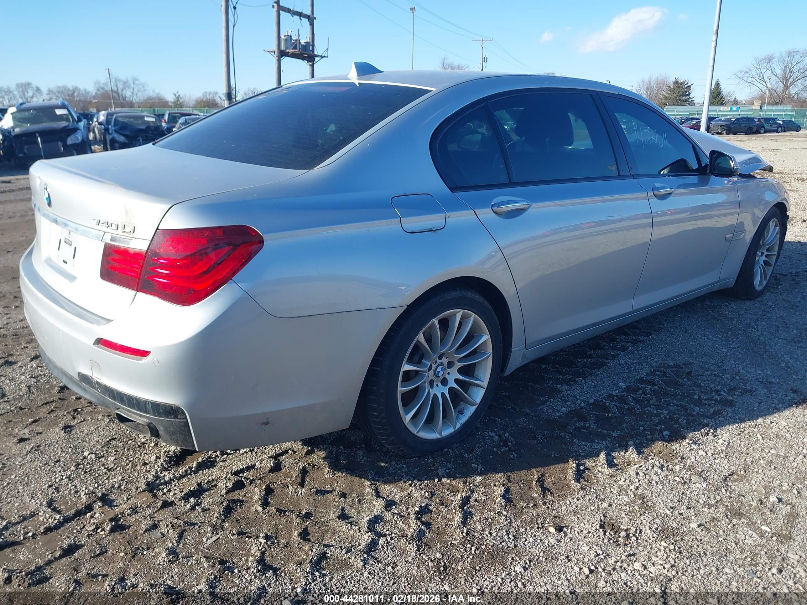 BMW 740LI image 4