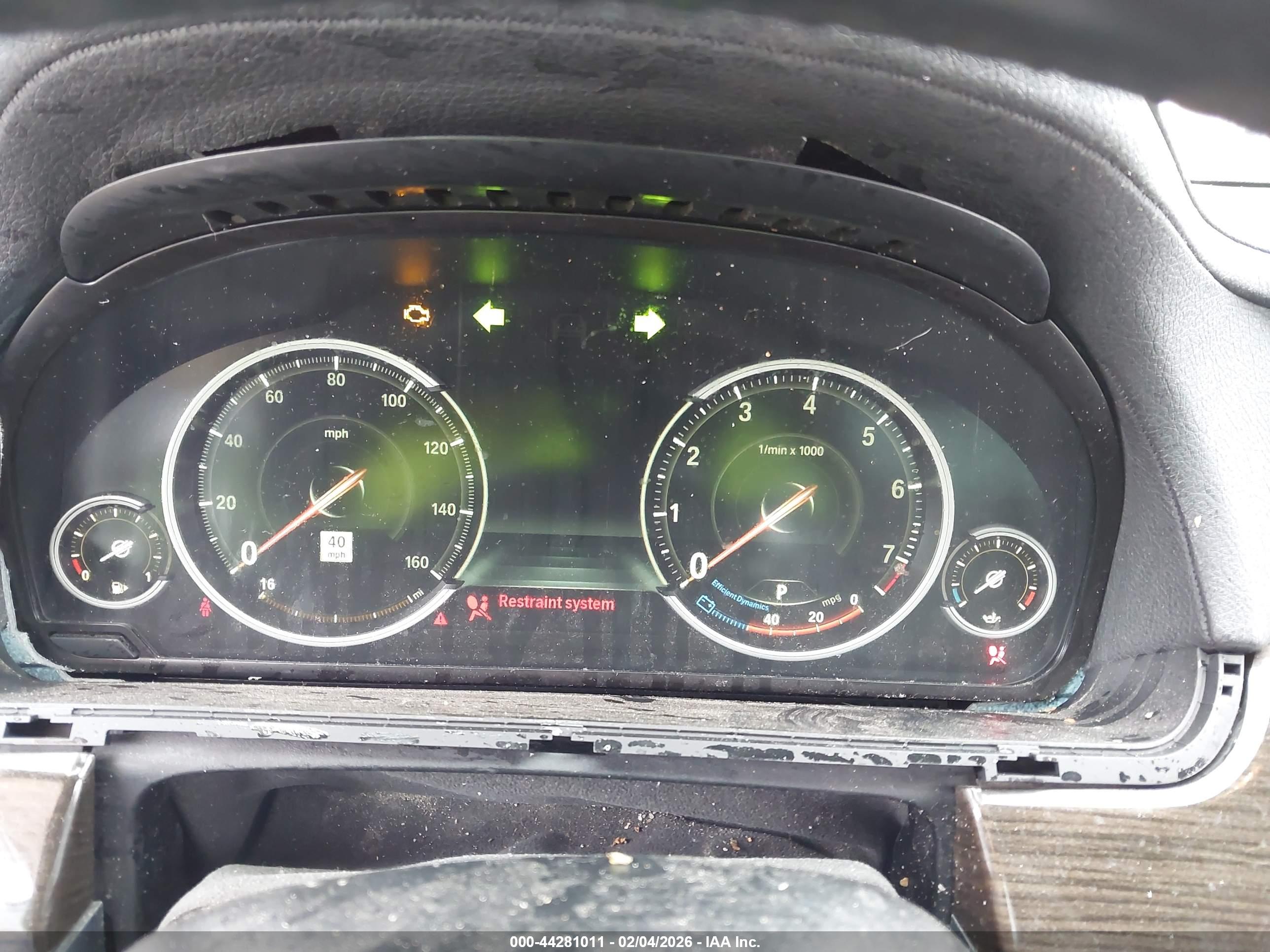 BMW 740LI image 7