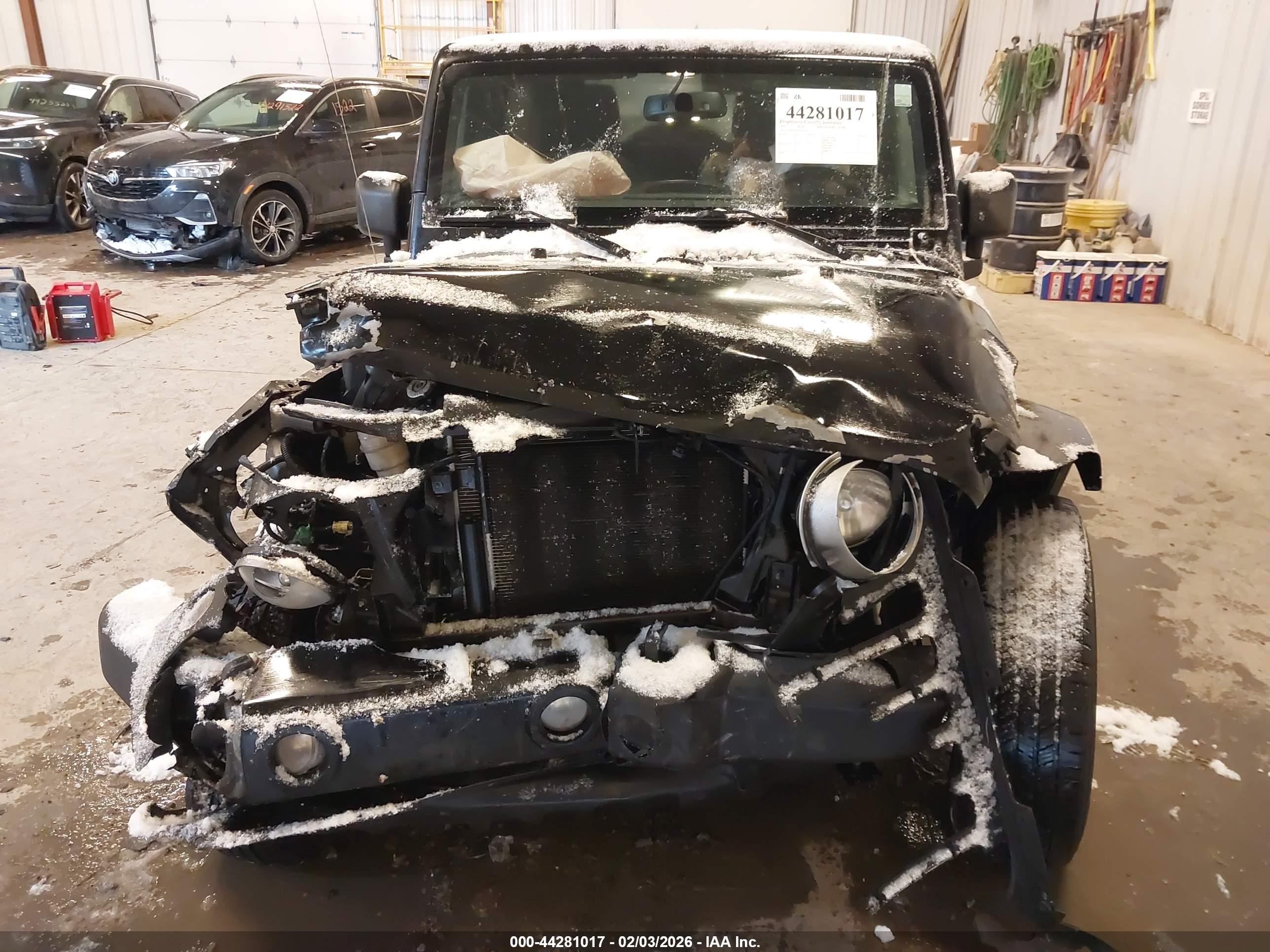 JEEP WRANGLER image 6