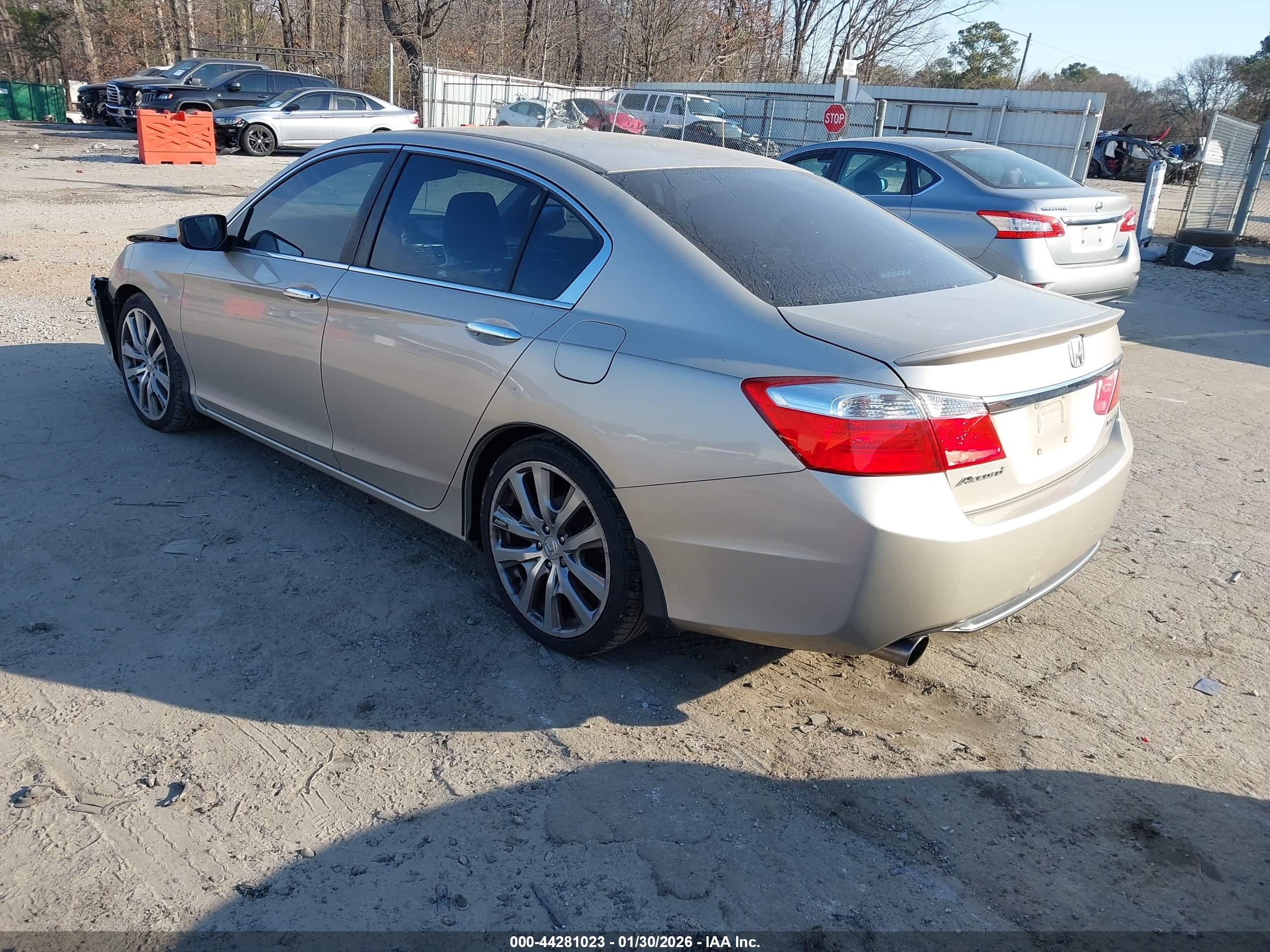 HONDA ACCORD image 3
