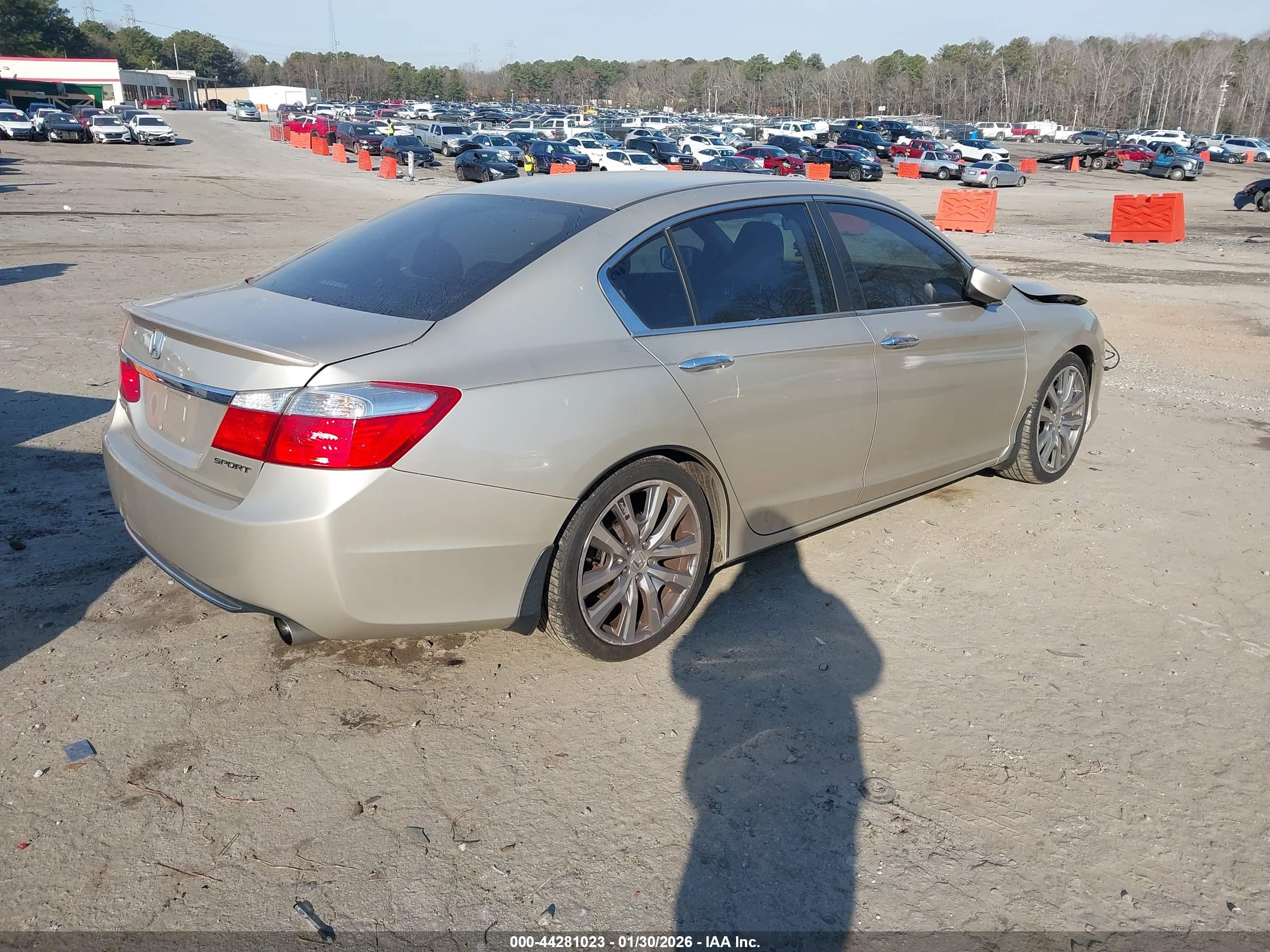 HONDA ACCORD image 4