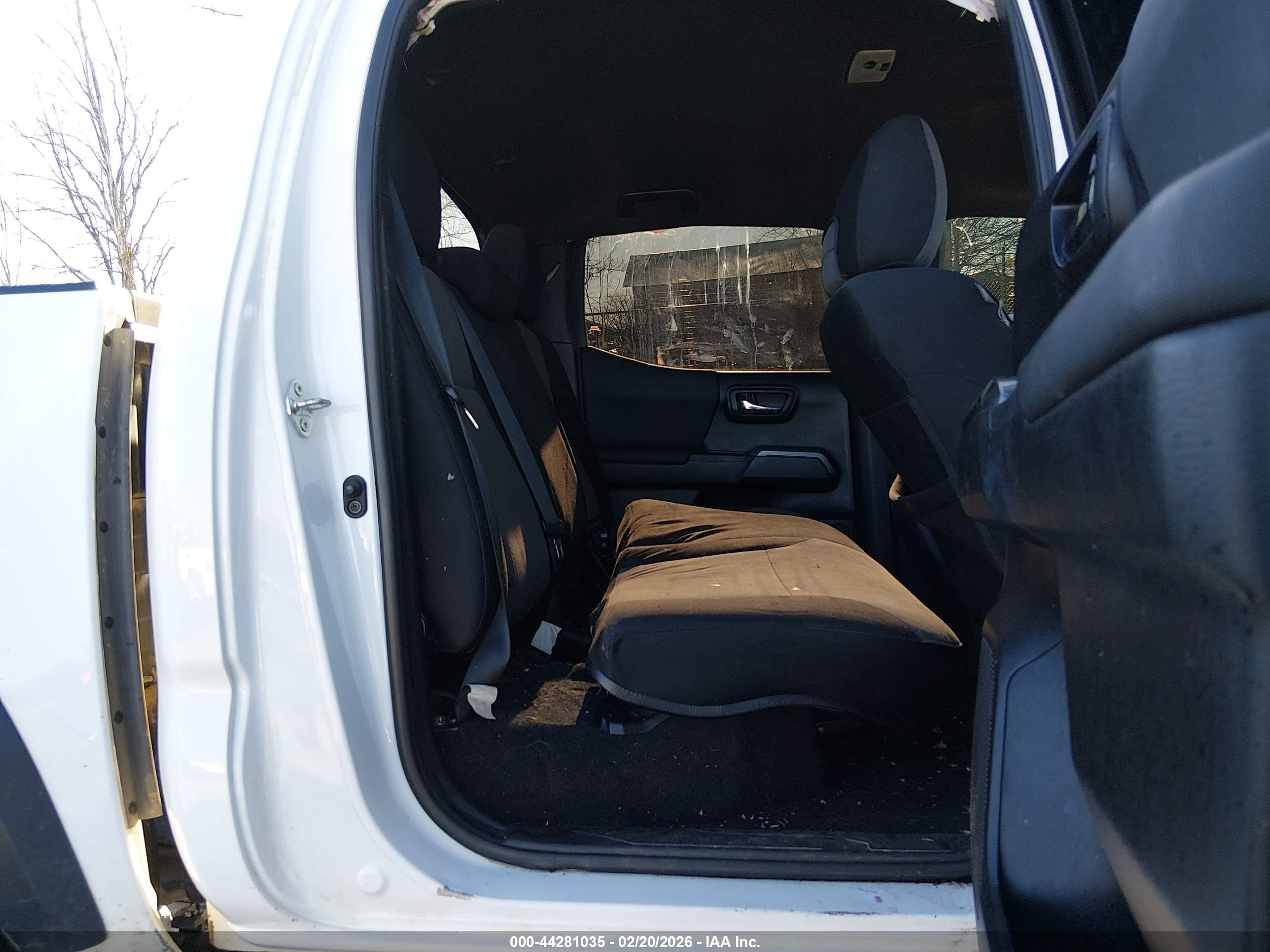 TOYOTA TACOMA image 8