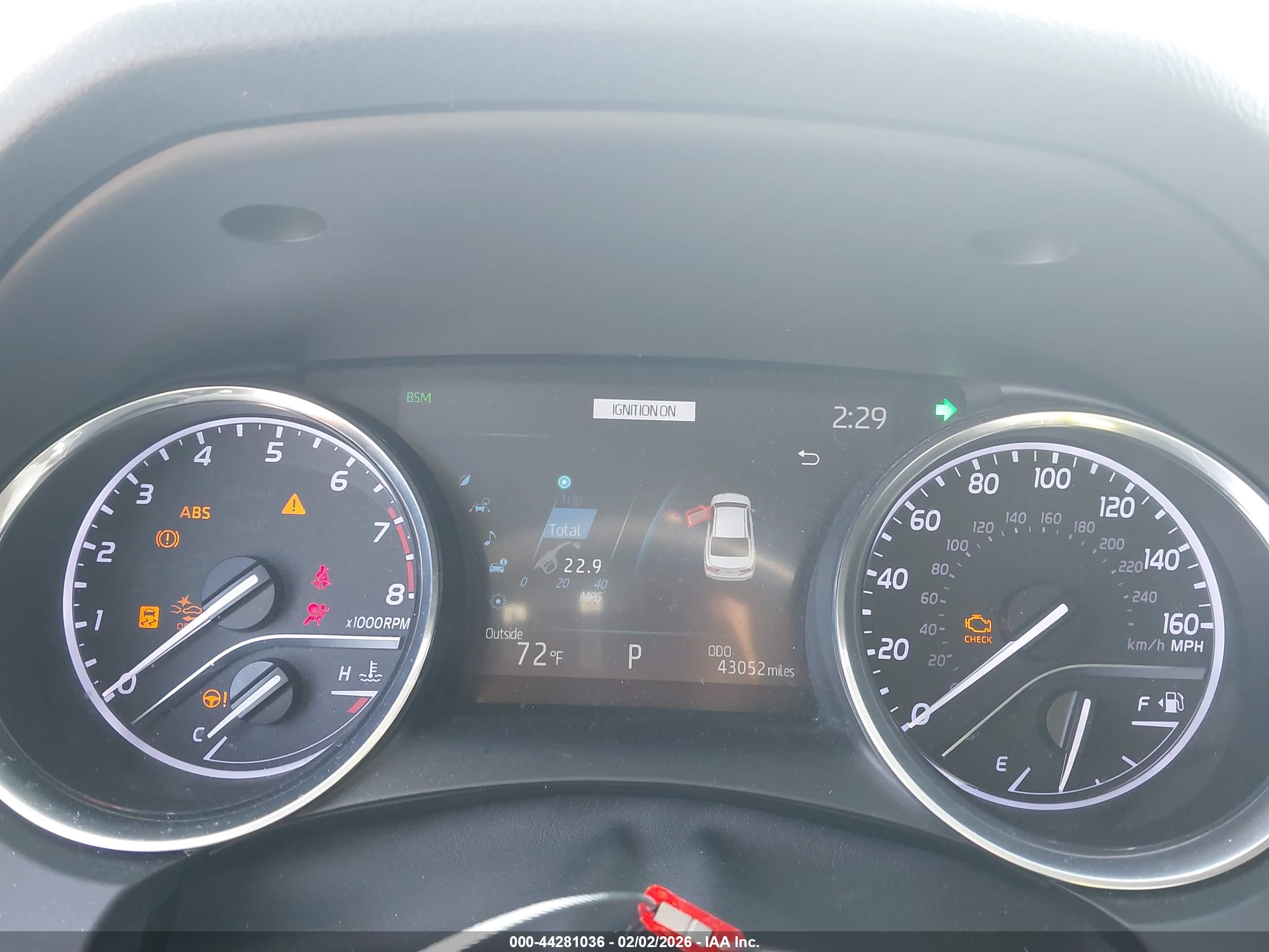 TOYOTA CAMRY image 7