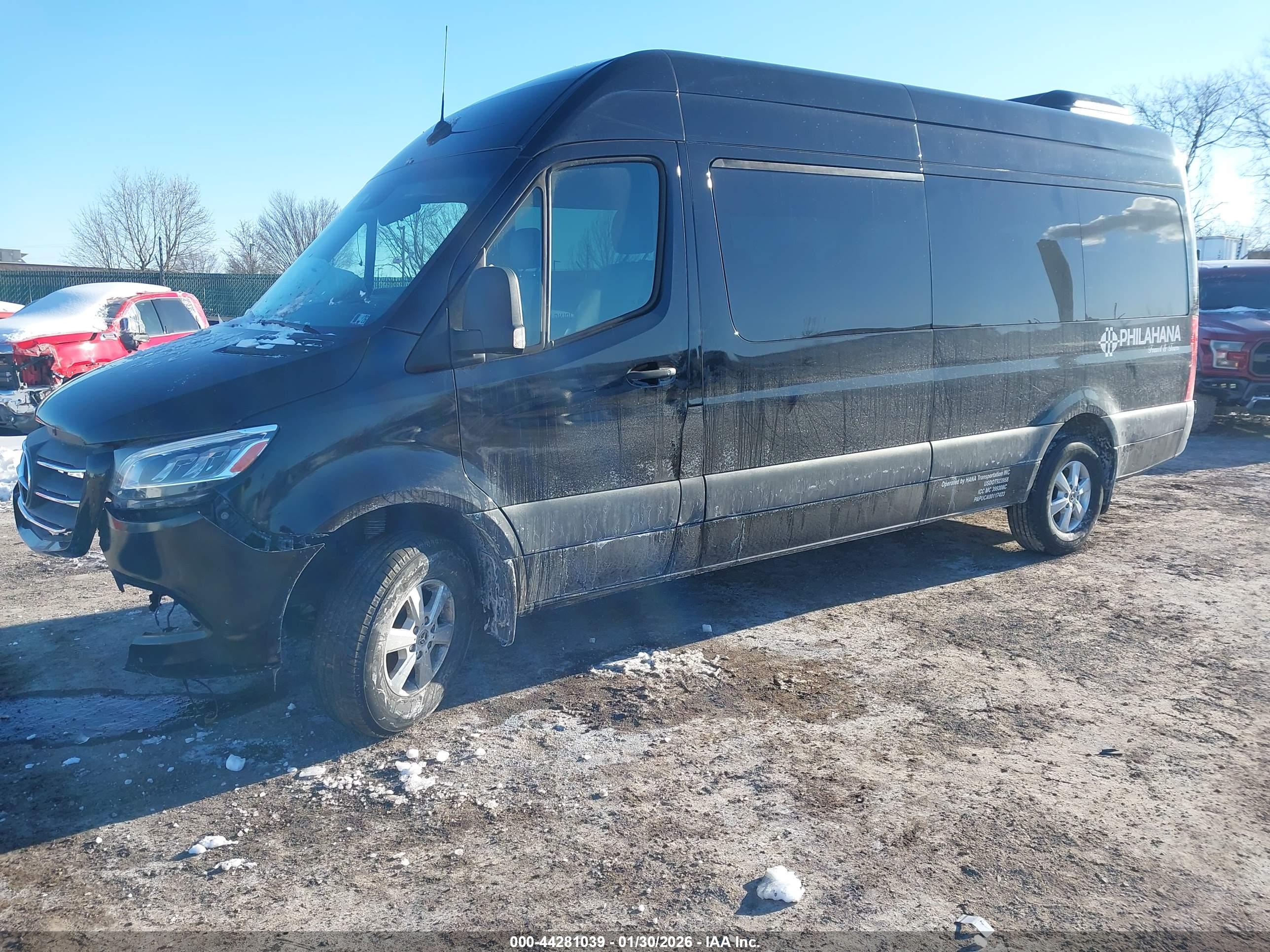 MERCEDES-BENZ SPRINTER image 2