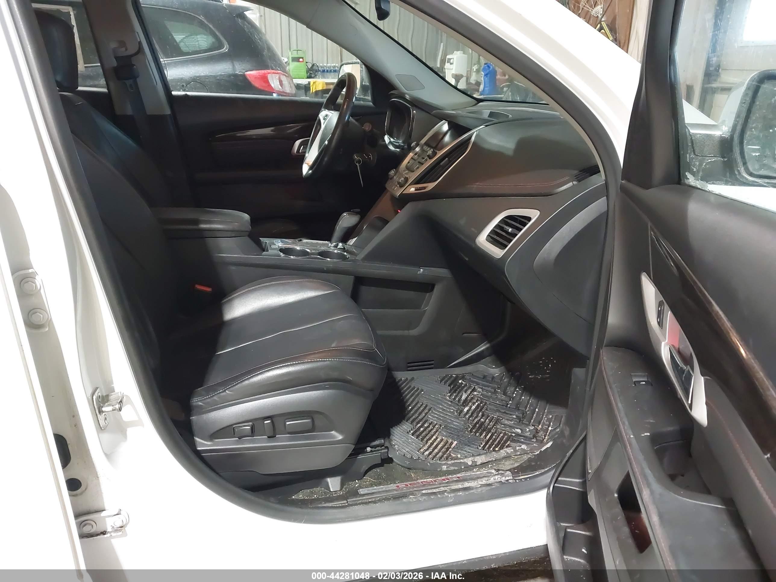 GMC TERRAIN image 5