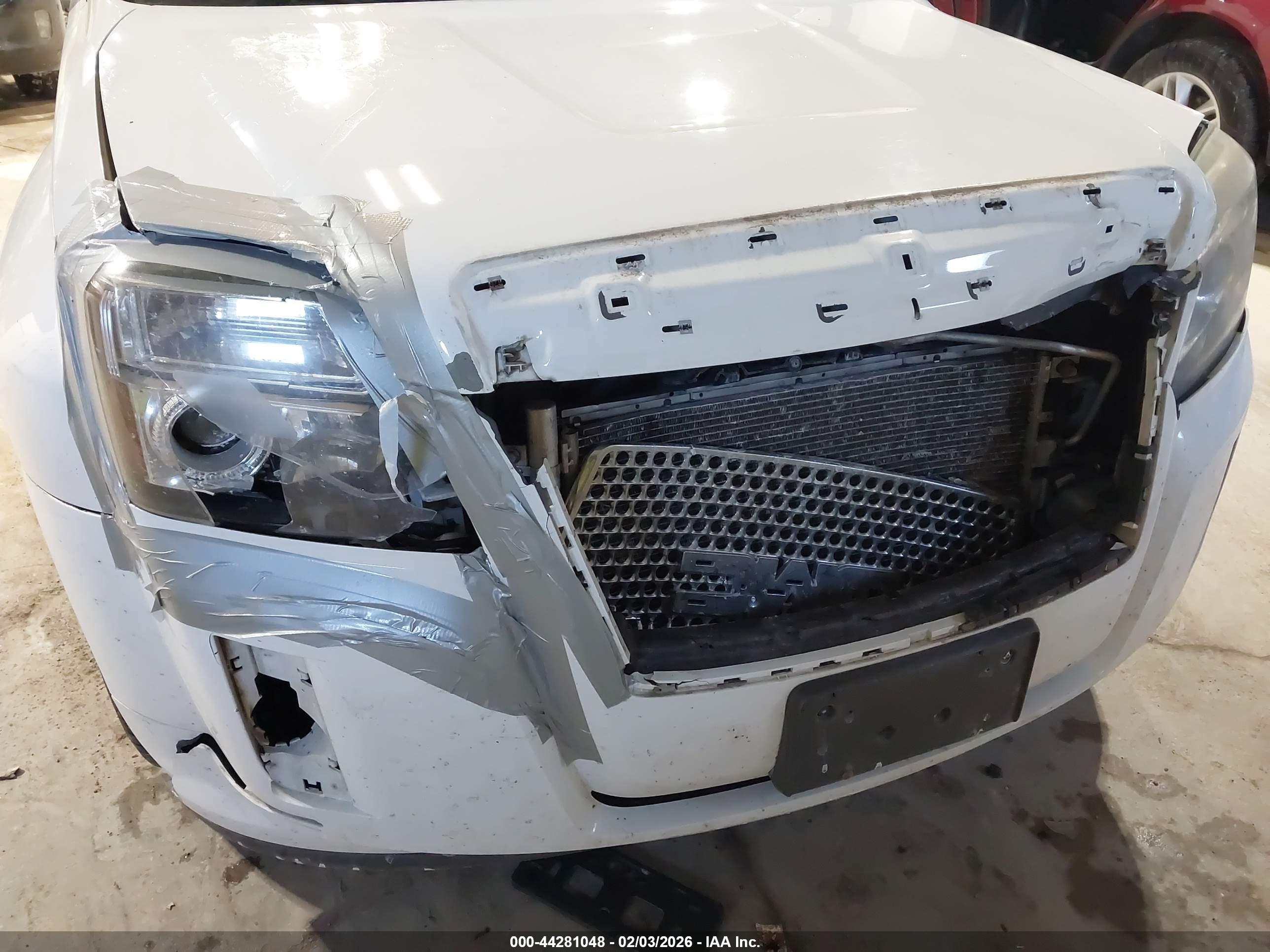 GMC TERRAIN image 6