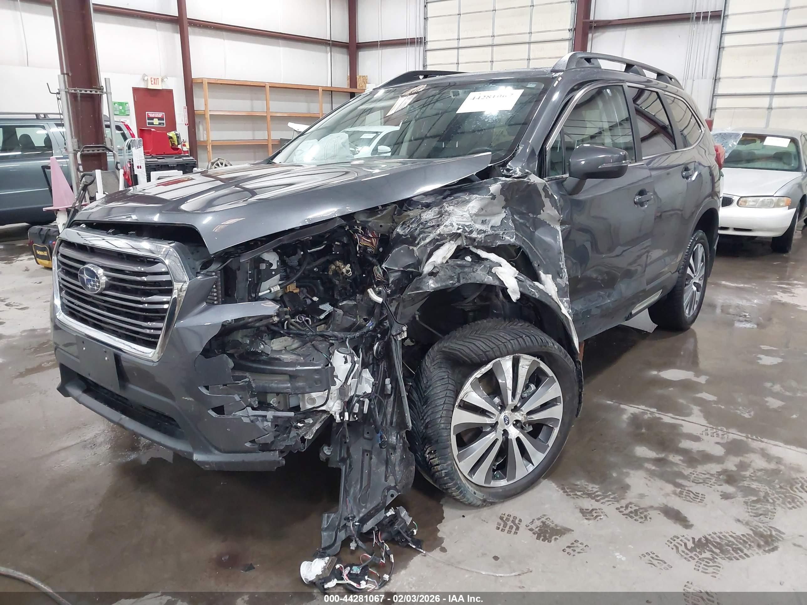 SUBARU ASCENT image 2