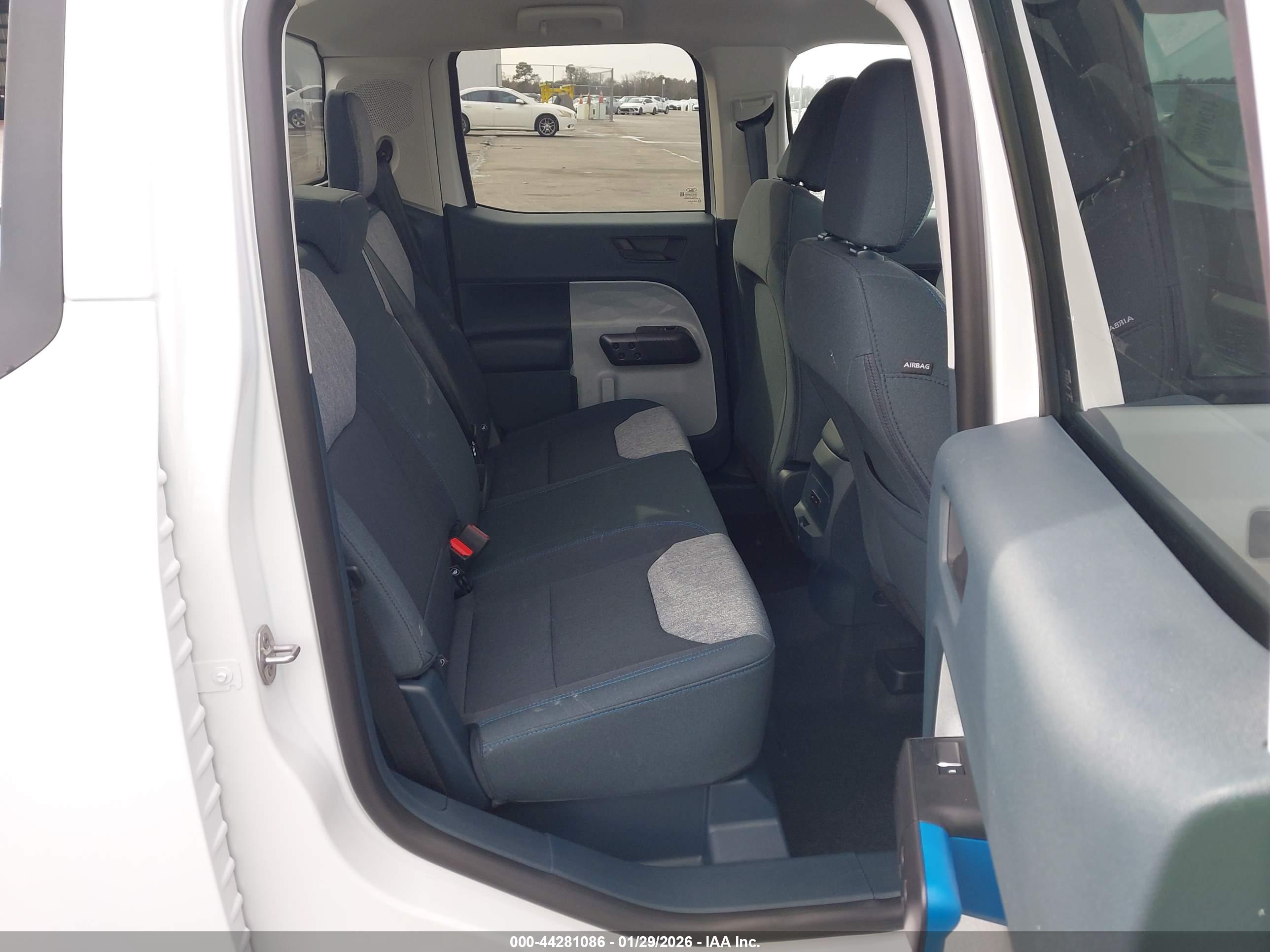 FORD MAVERICK image 8