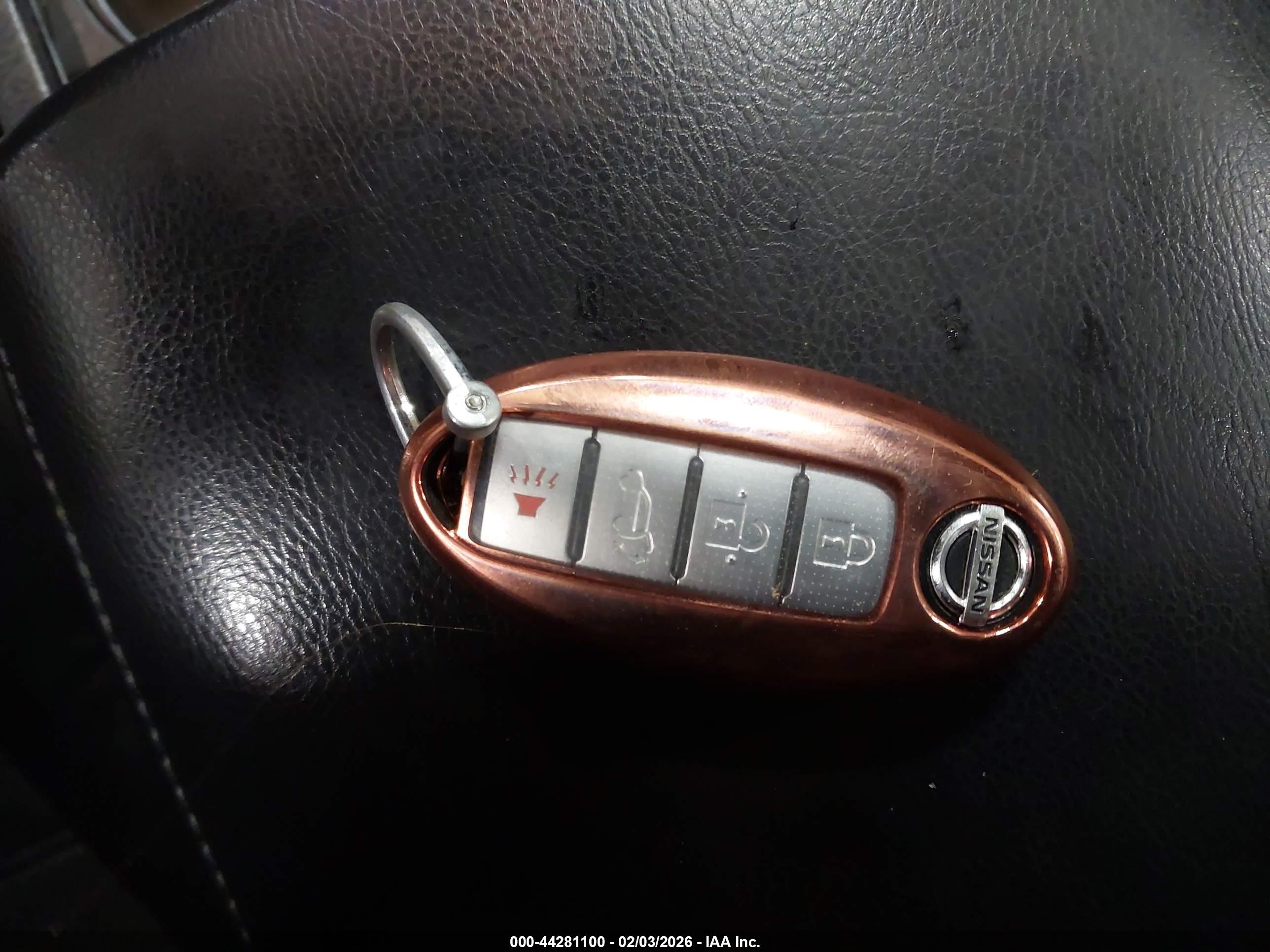 NISSAN MURANO image 11