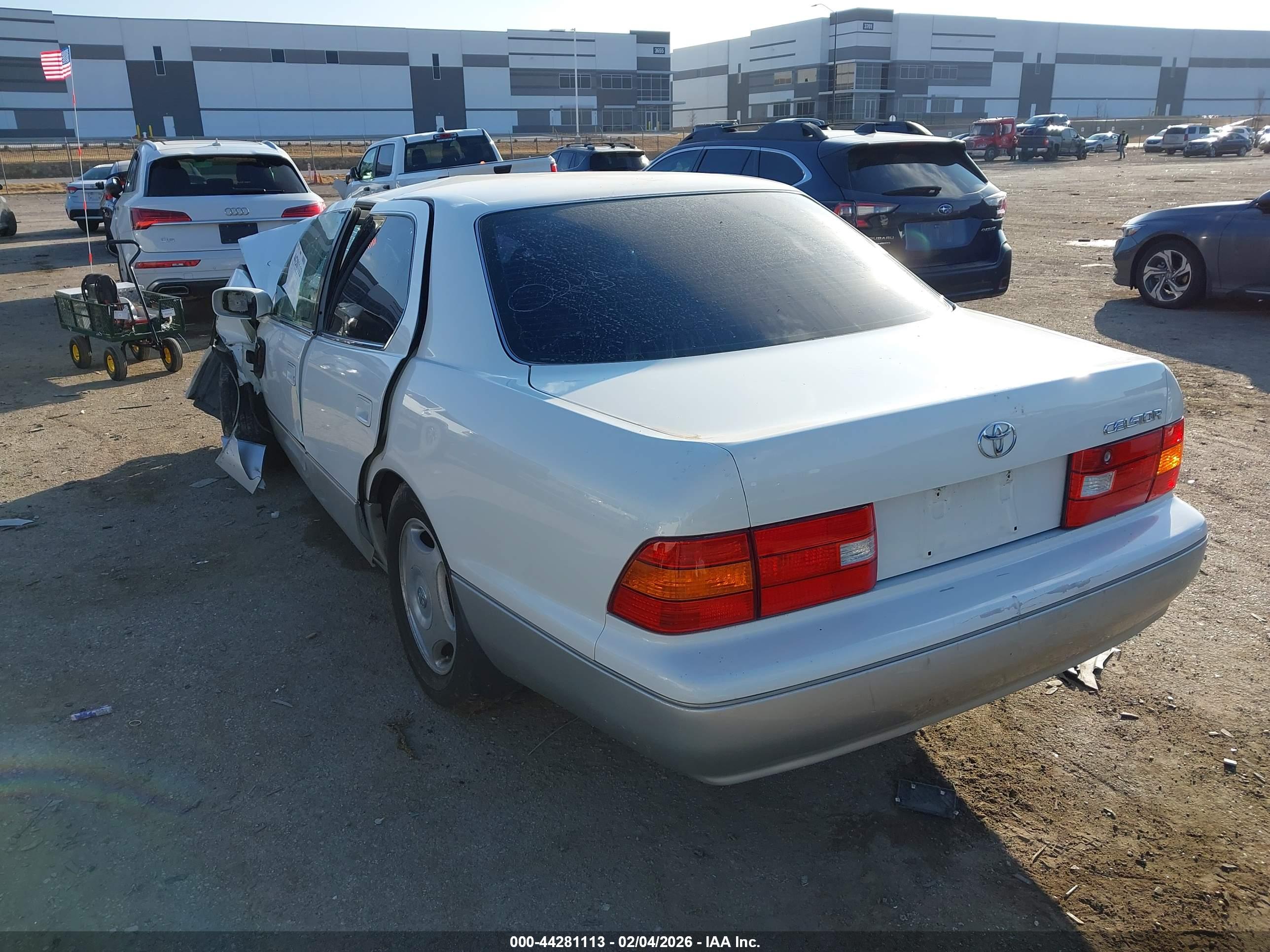 TOYOTA CELSIOR image 3