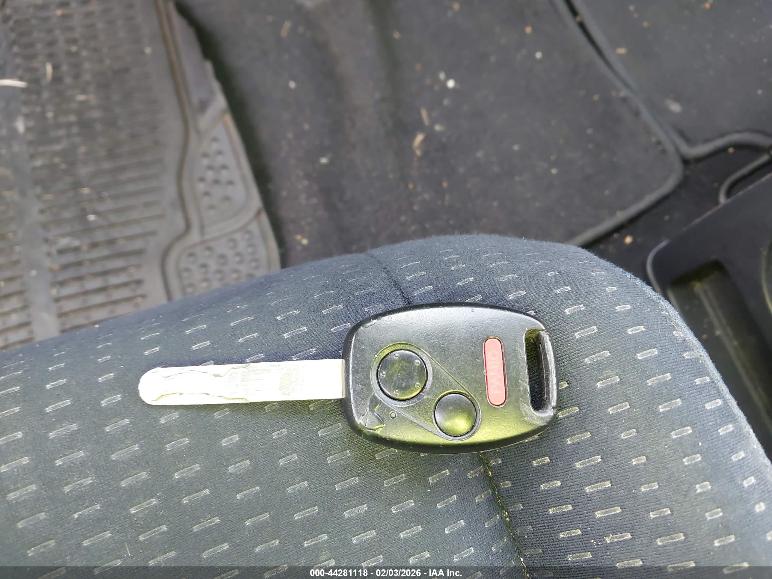 HONDA CR-V image 11
