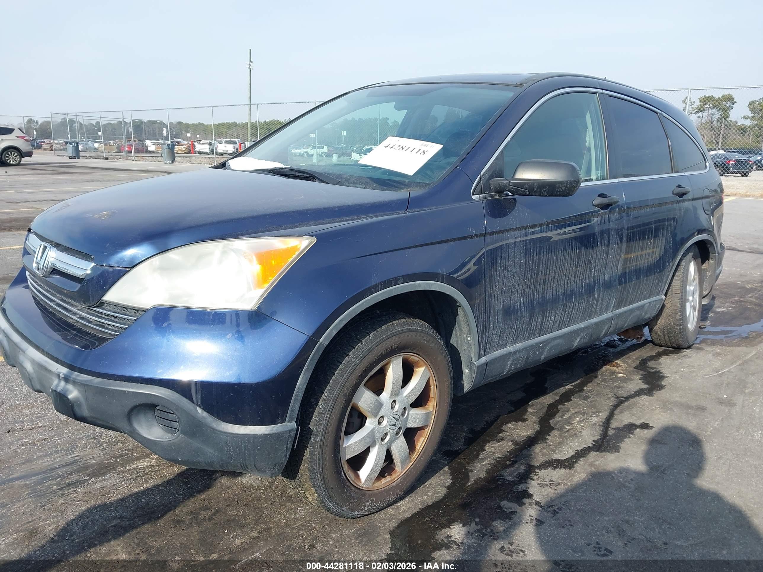 HONDA CR-V image 2