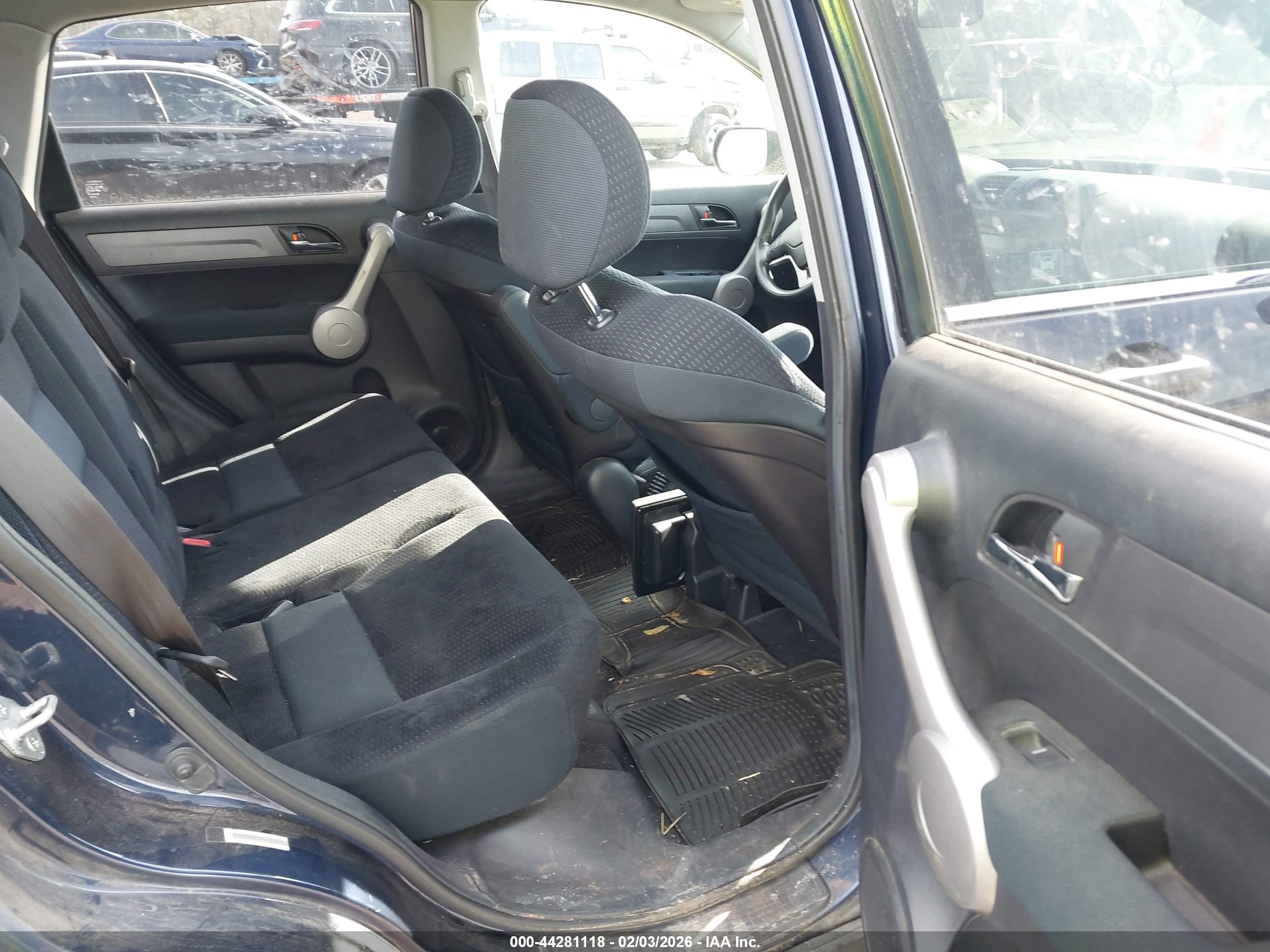 HONDA CR-V image 8