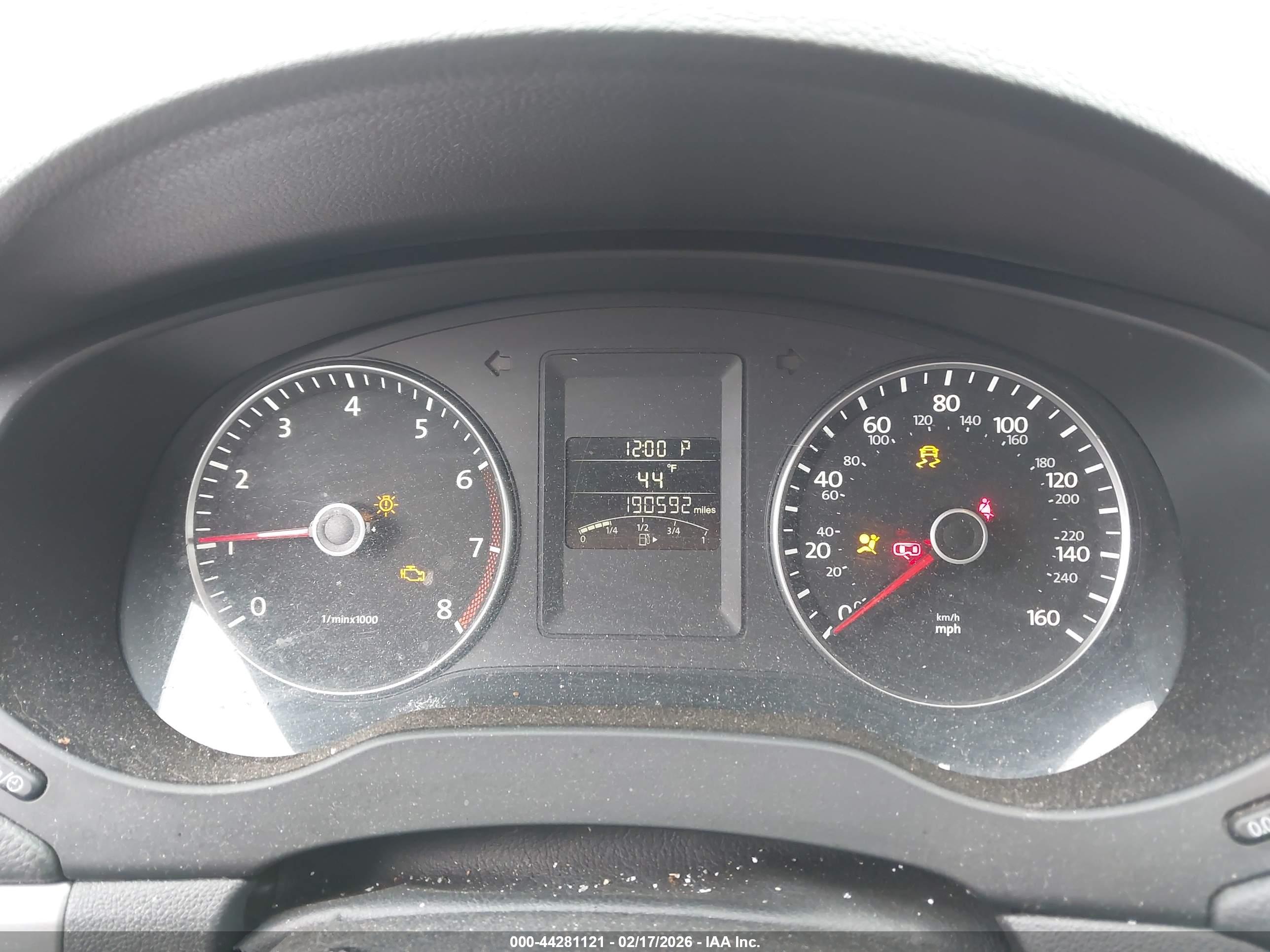 VOLKSWAGEN JETTA image 7