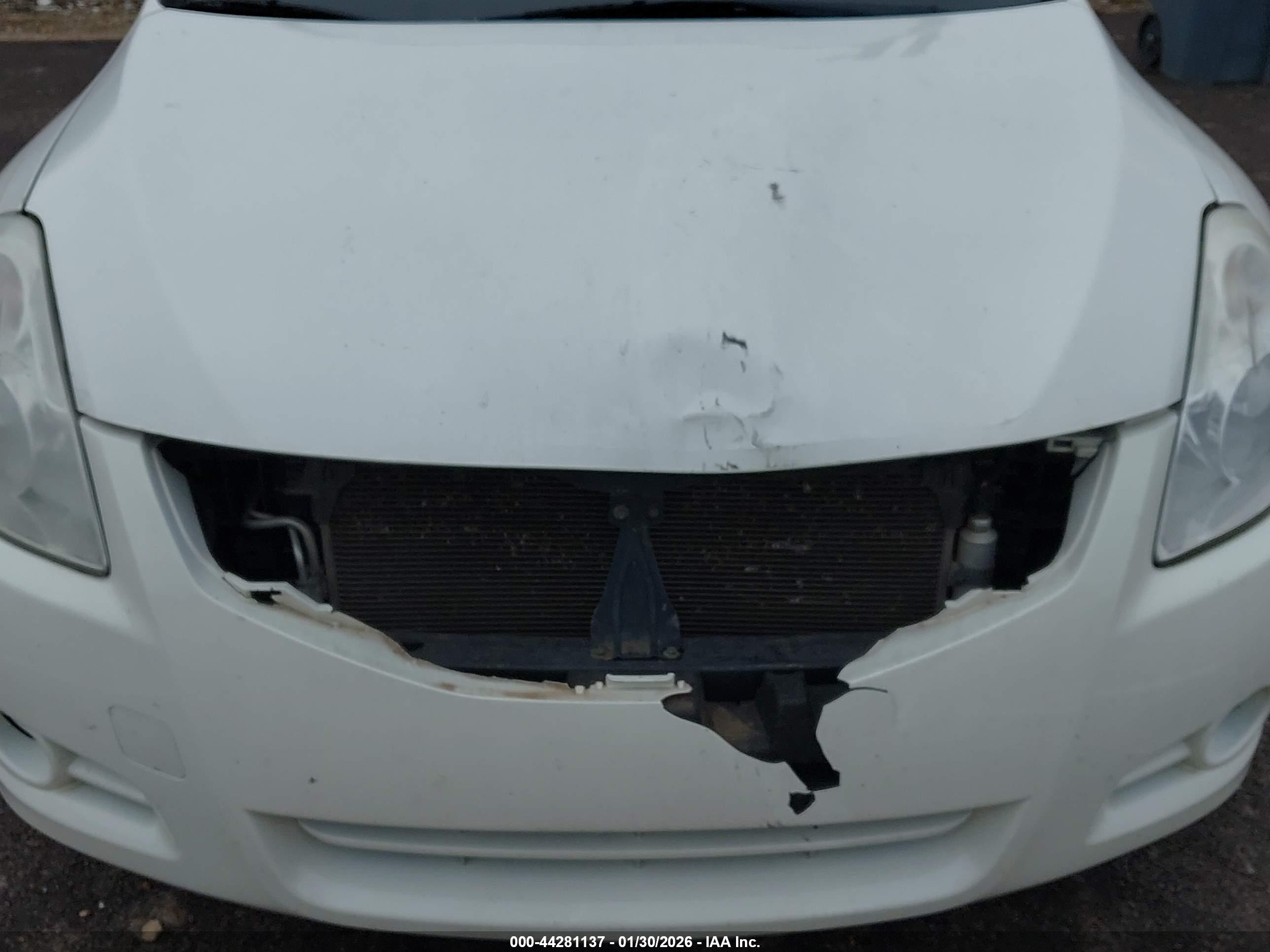 NISSAN ALTIMA image 6