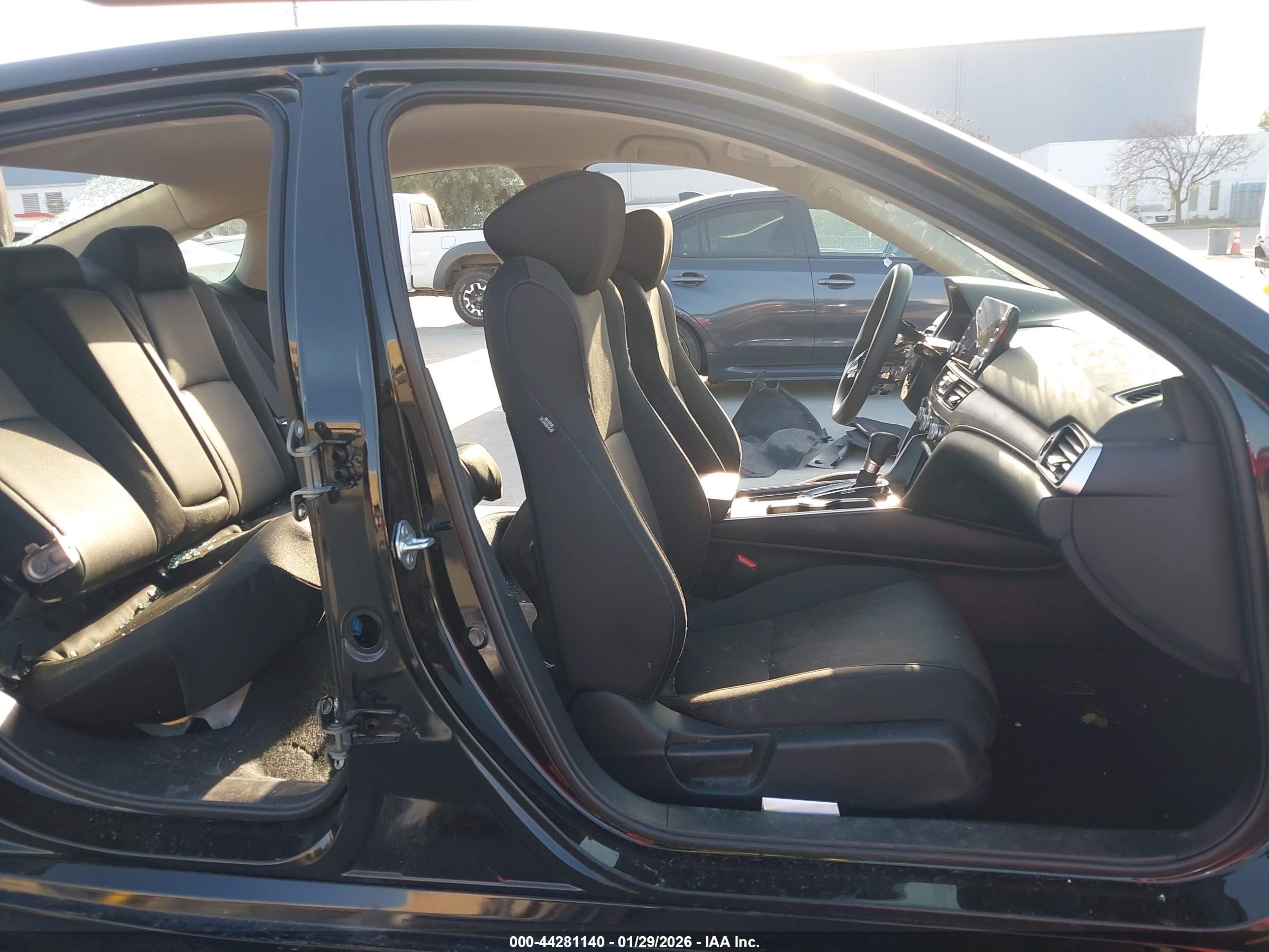 HONDA ACCORD image 5