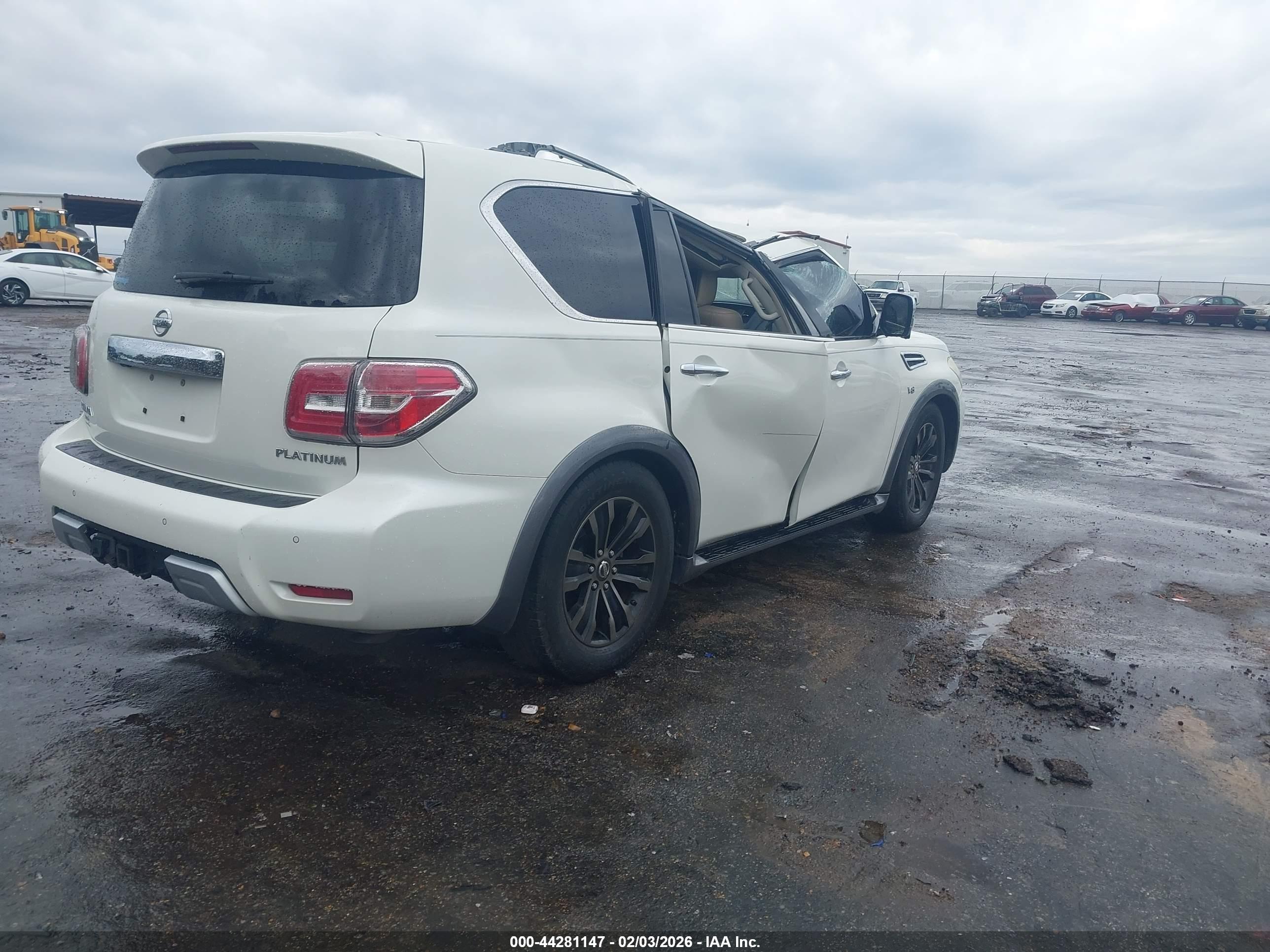 NISSAN ARMADA image 4