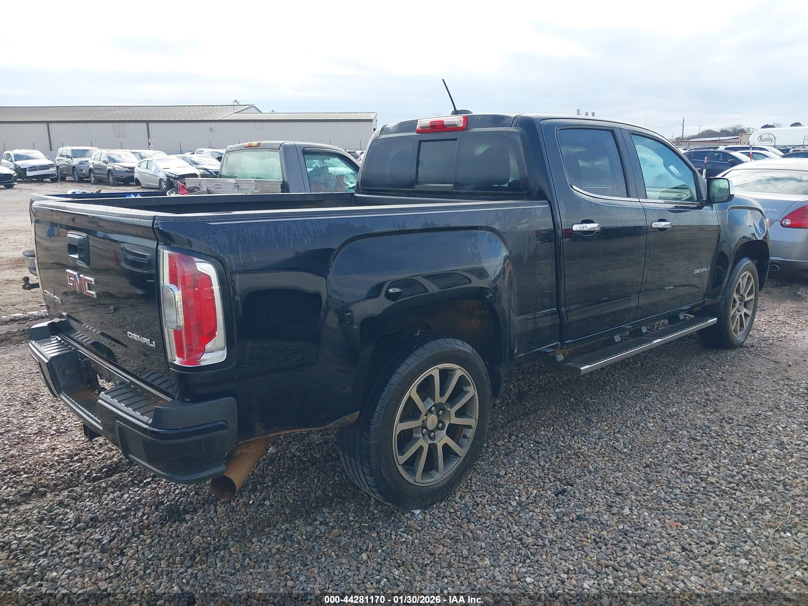 GMC CANYON image 4