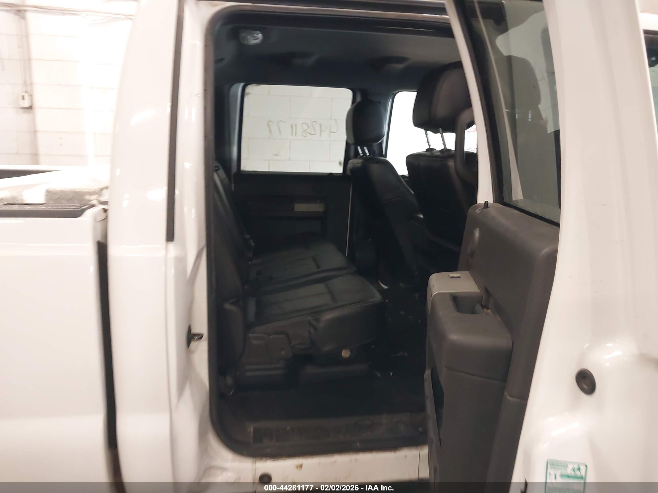 FORD F-250 image 8