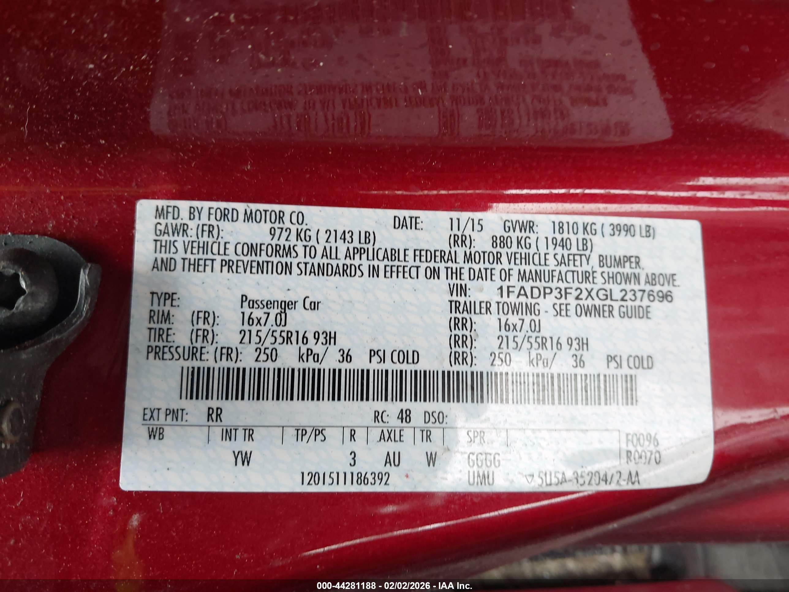FORD FOCUS image 9