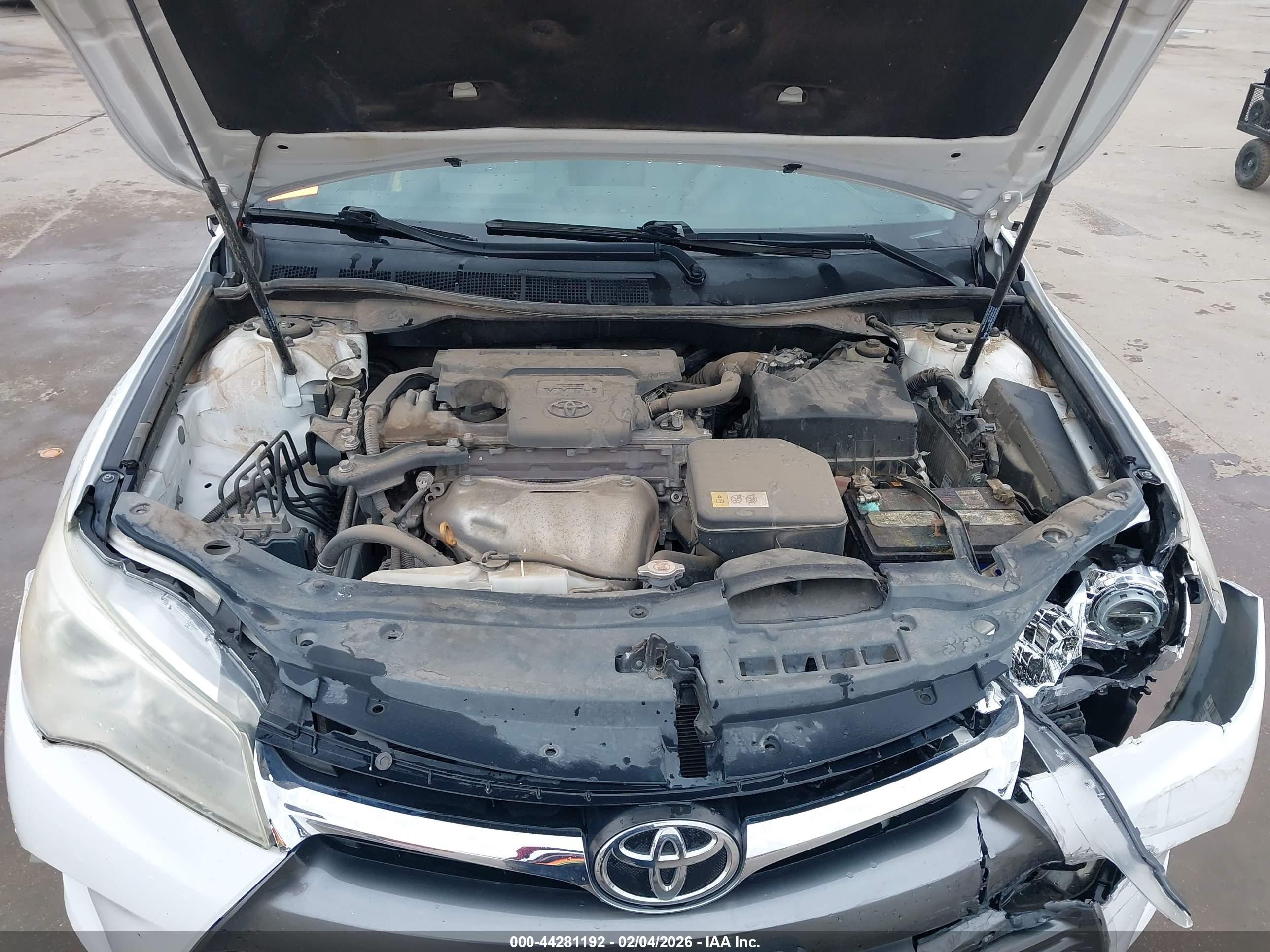 TOYOTA CAMRY image 10