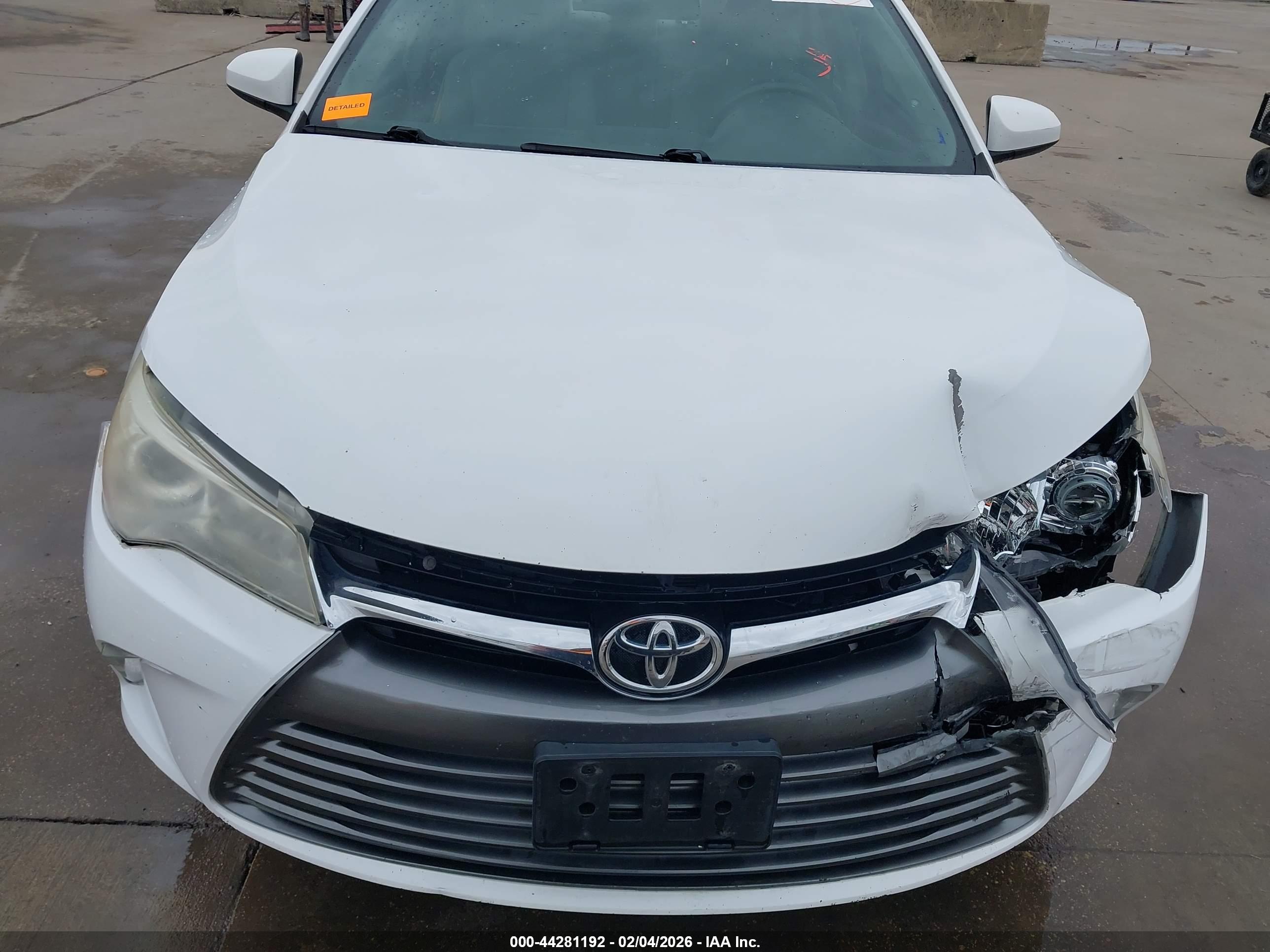 TOYOTA CAMRY image 6