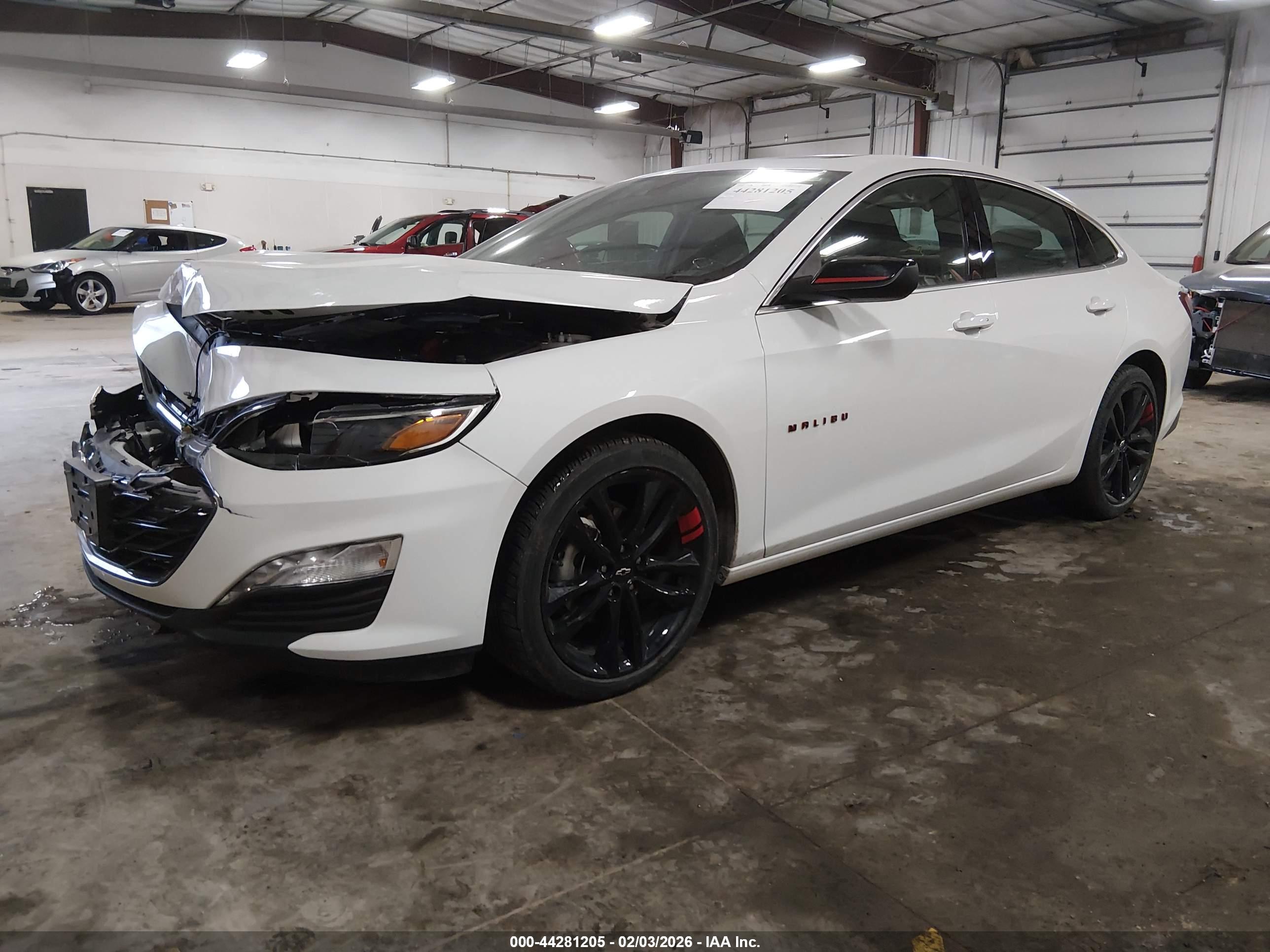 CHEVROLET MALIBU image 2